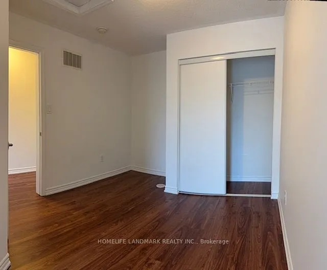 15 HERON PARK Place S, #14