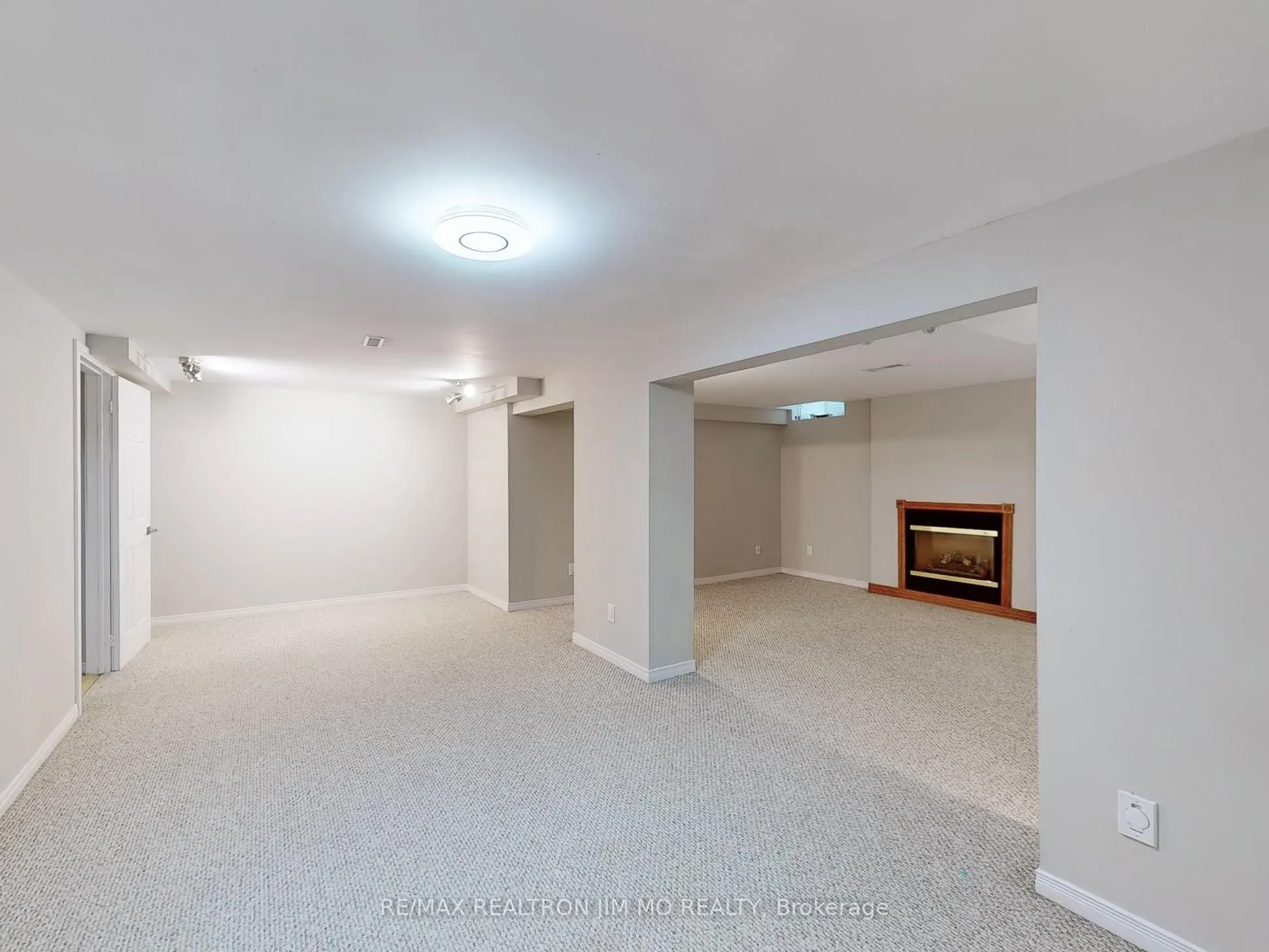 35 Flint Crescent