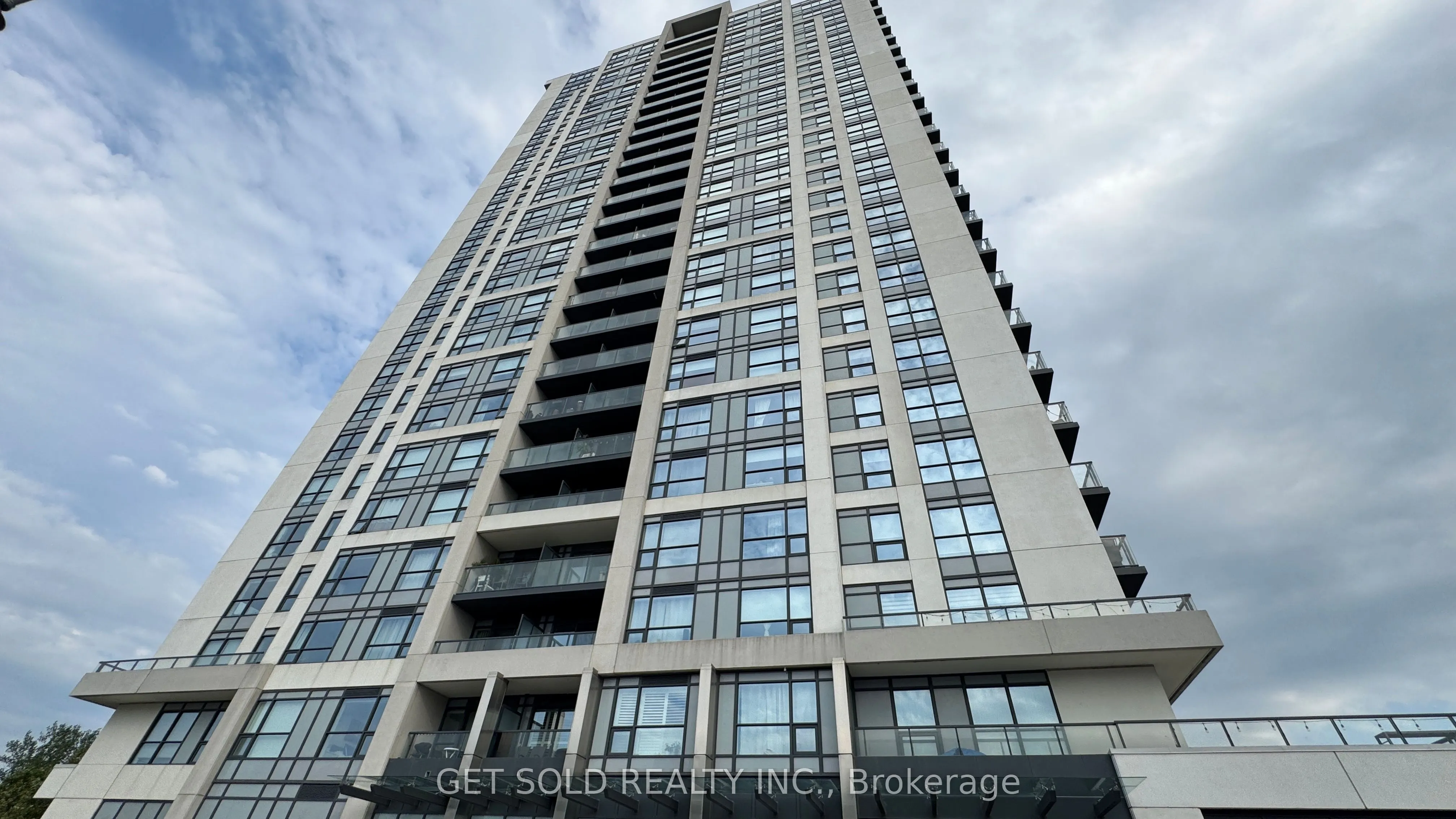 1255 Bayly Street, #707