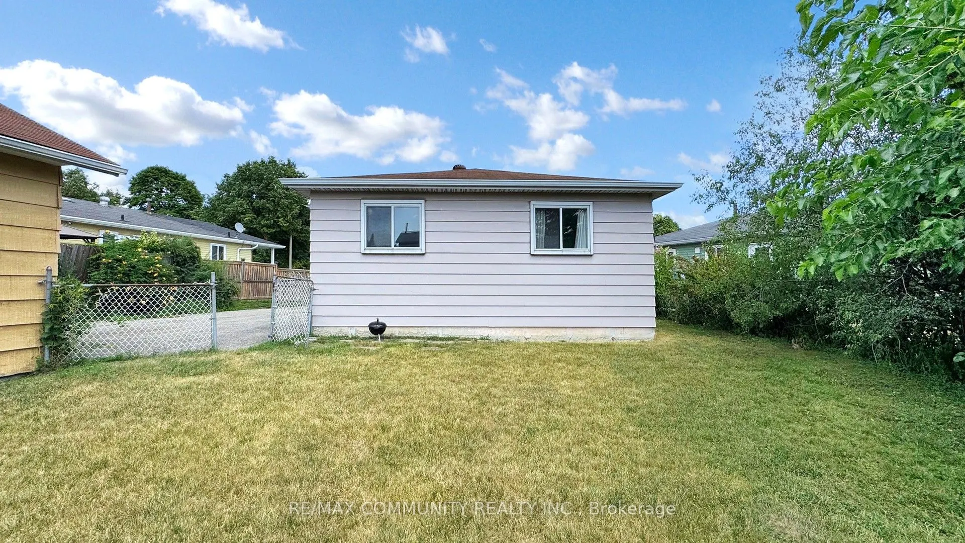 7 Gemshaw Crescent