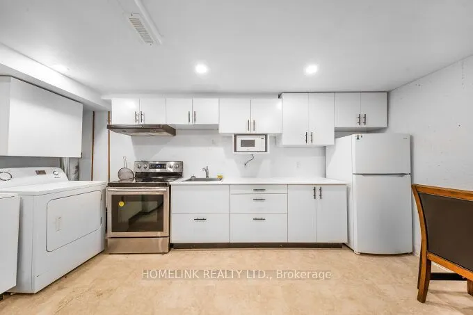 415 Chandos Court