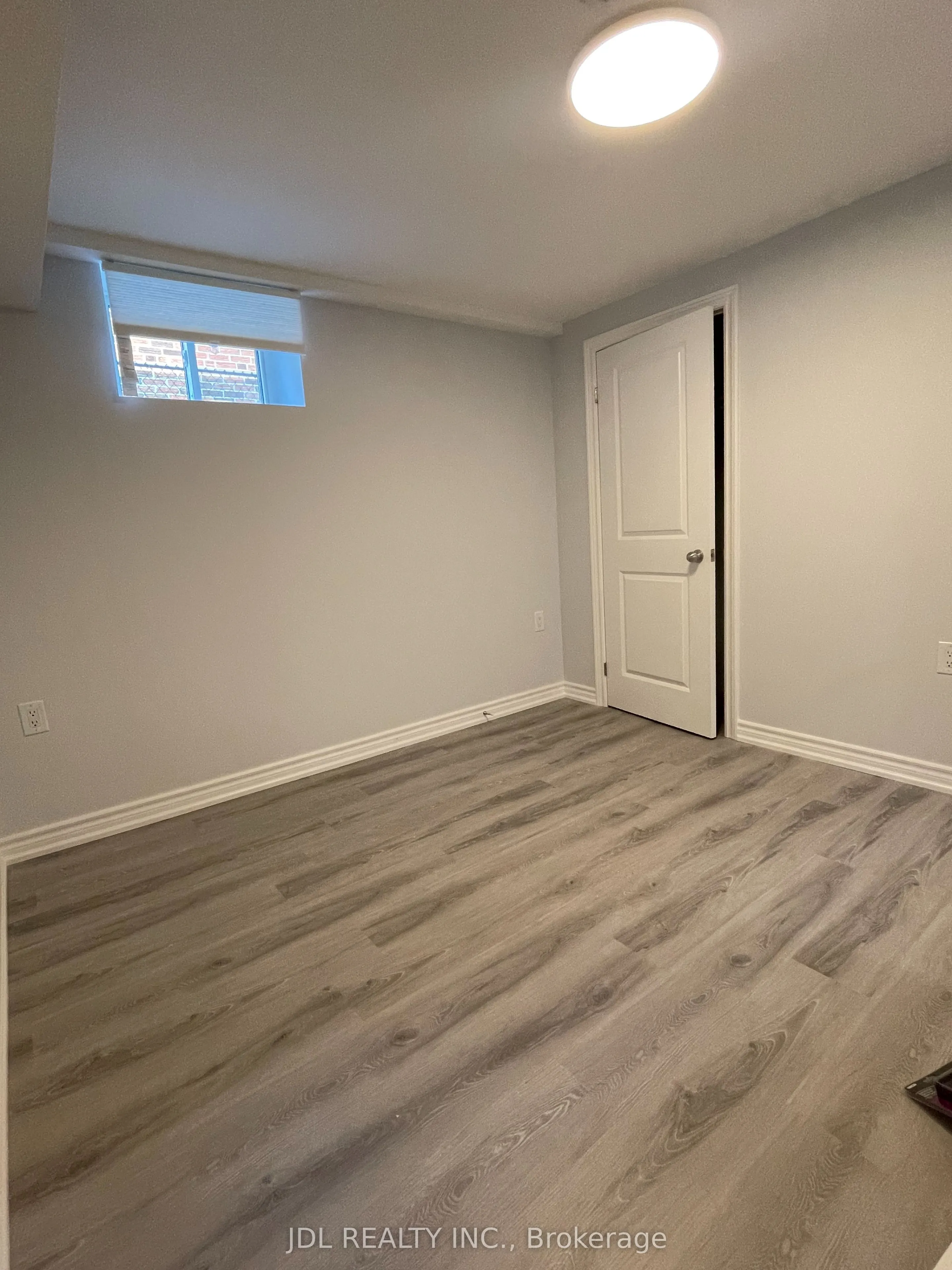 29 Summerglade Drive, #Basement