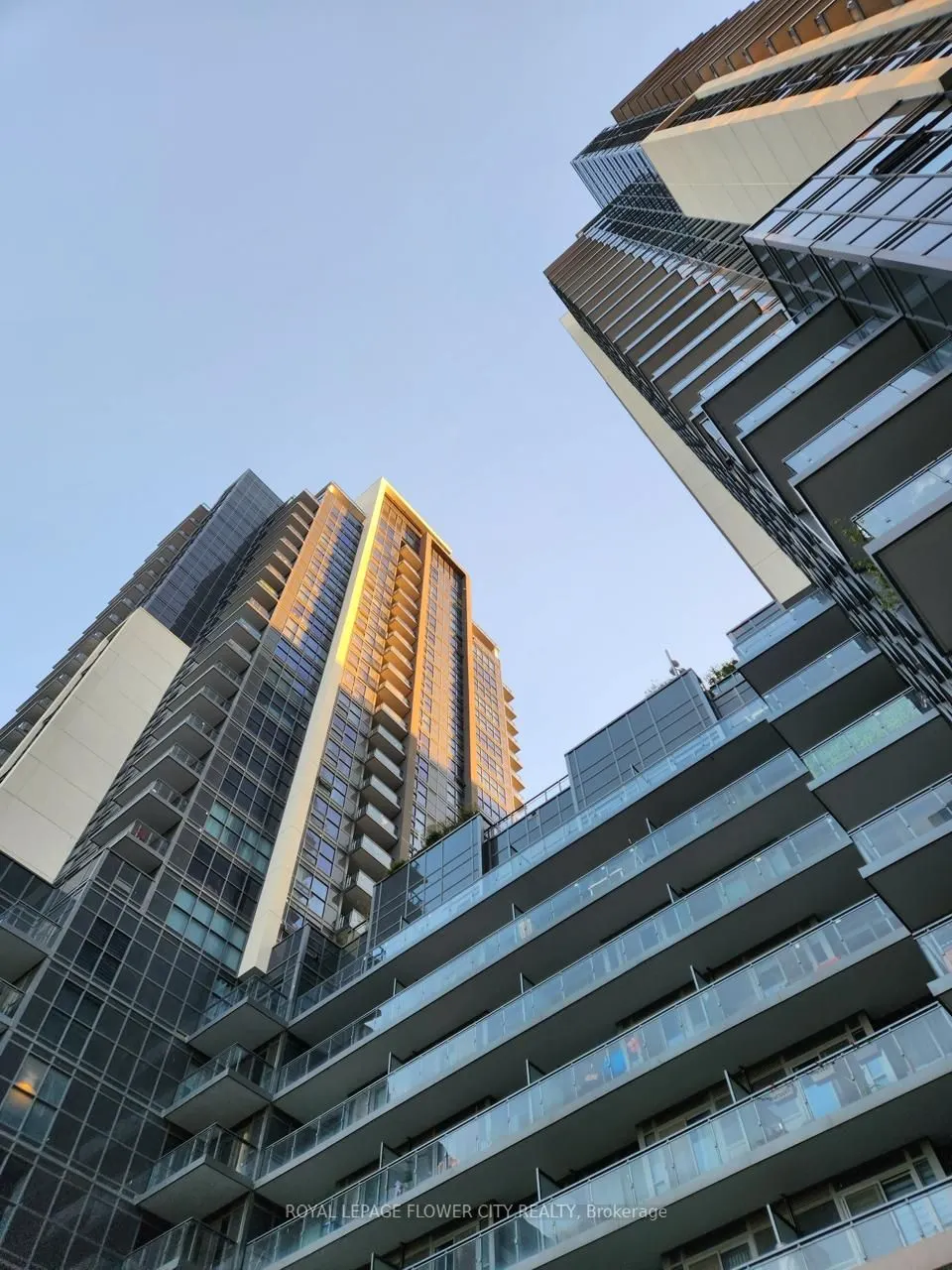 30 Meadowglen Place, #2605