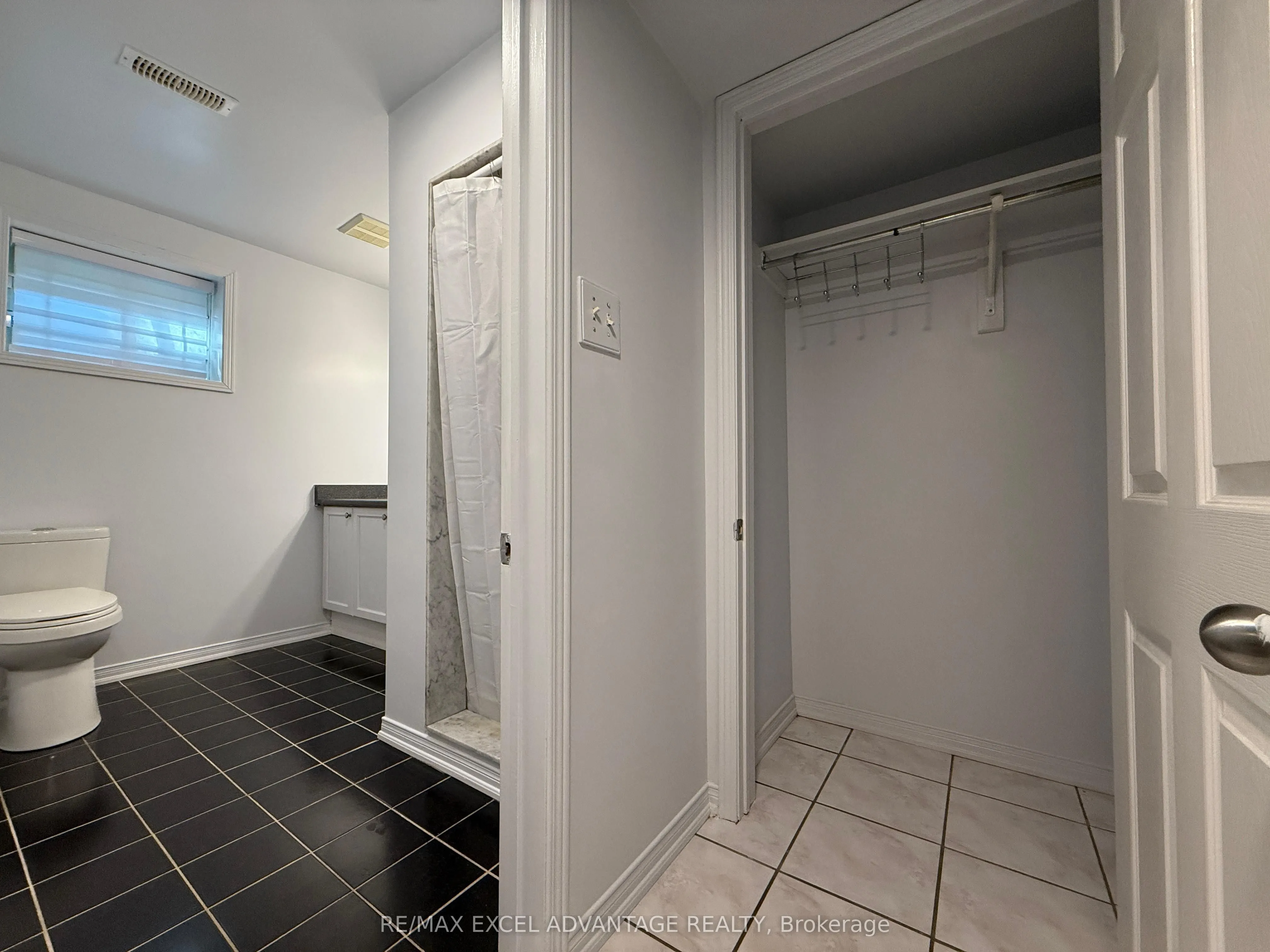 10 Fern Meadow Road, #Lower
