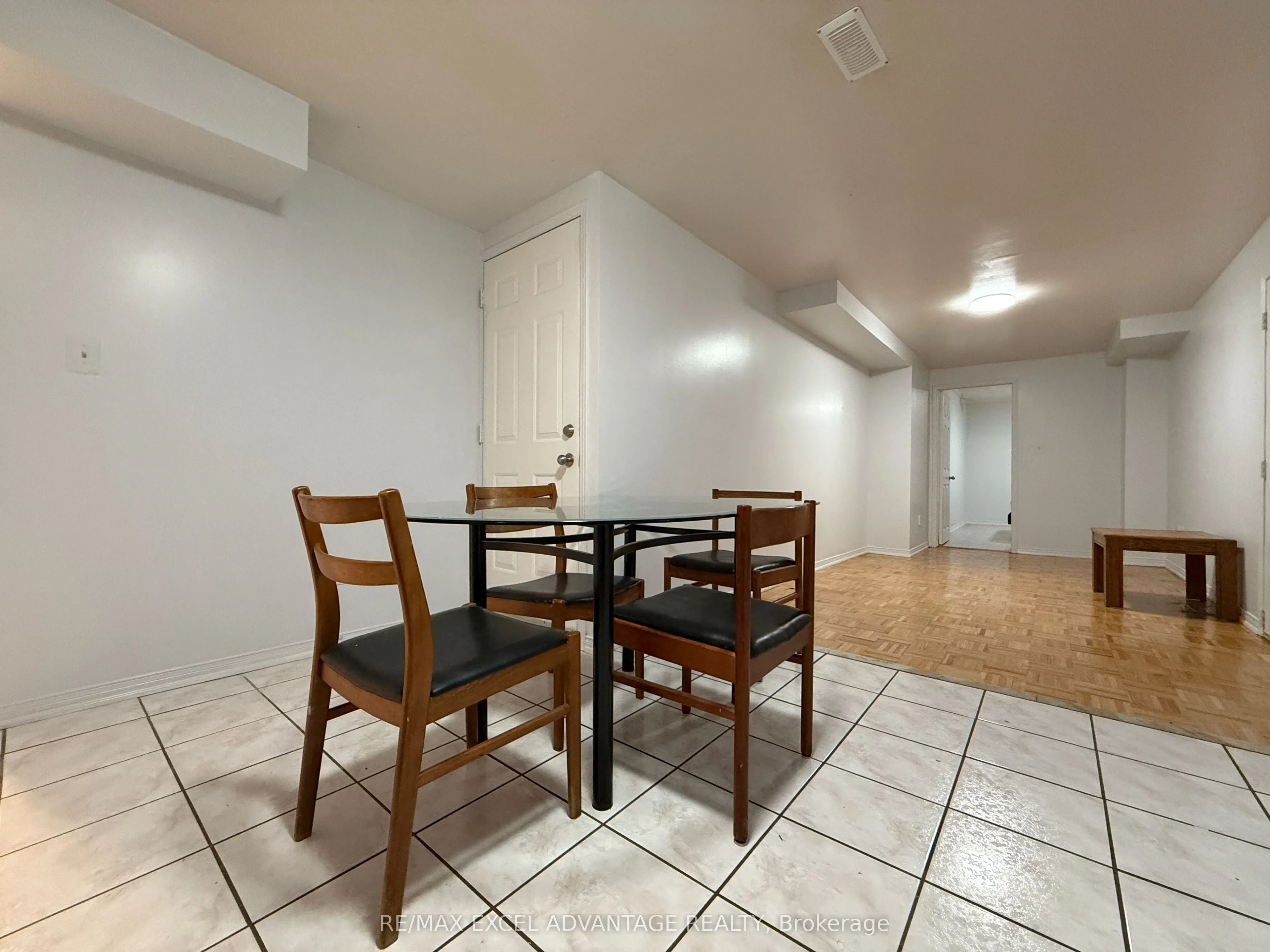 10 Fern Meadow Road, #Lower
