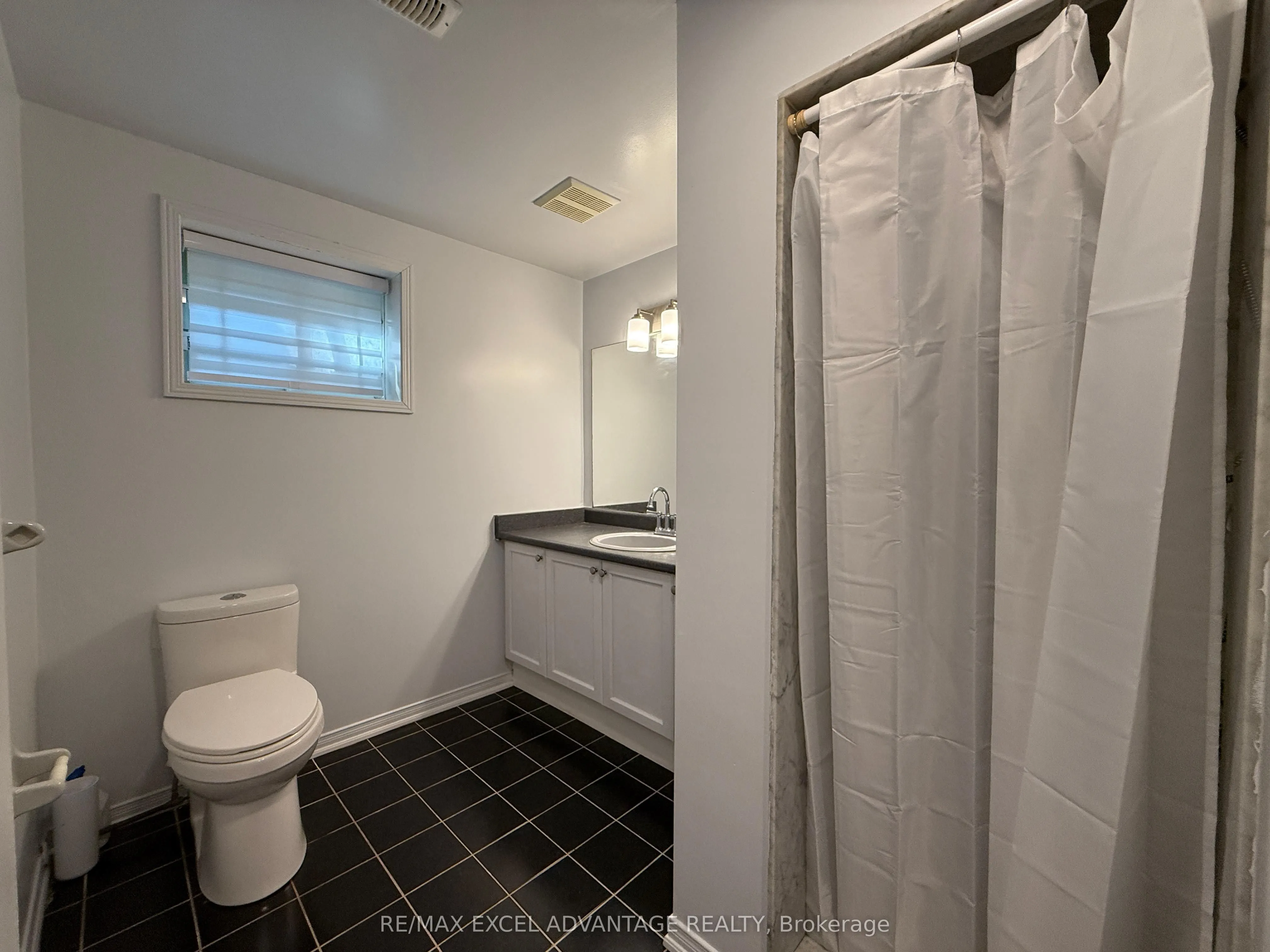 10 Fern Meadow Road, #Lower