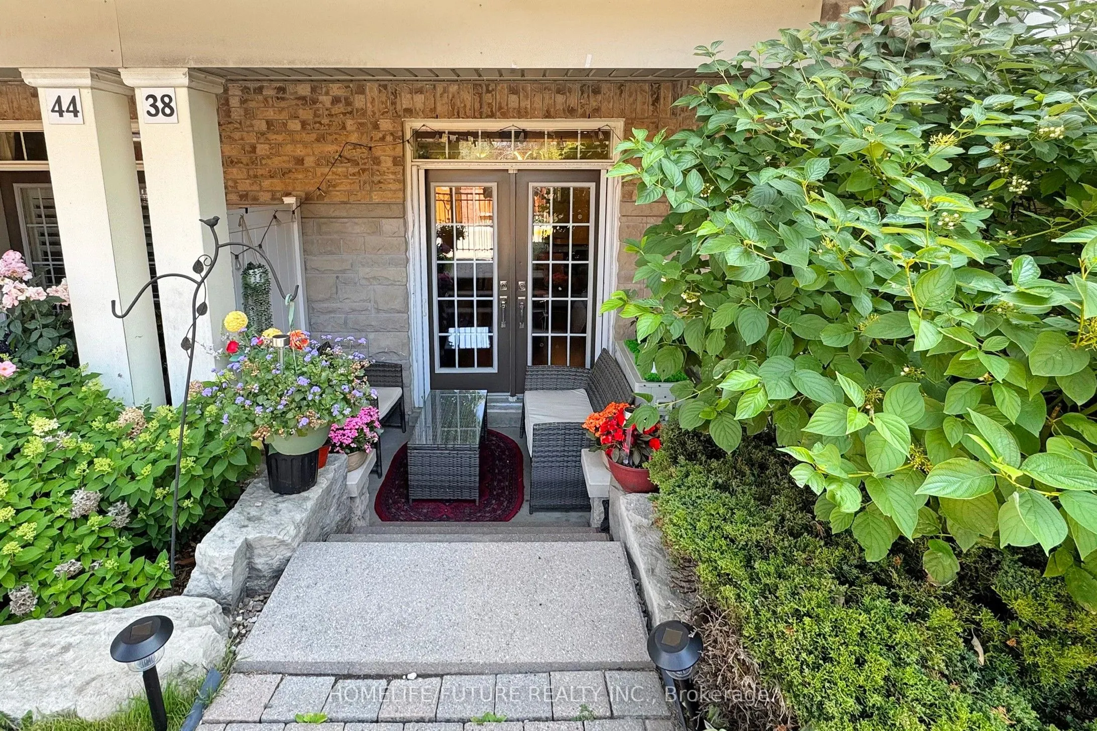 38 Lovegrove Lane, #8