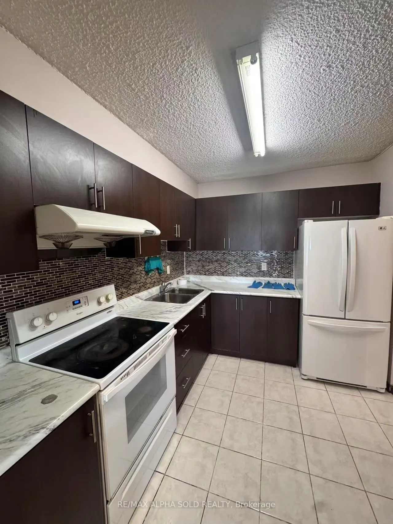 4091 Sheppard Avenue, #407
