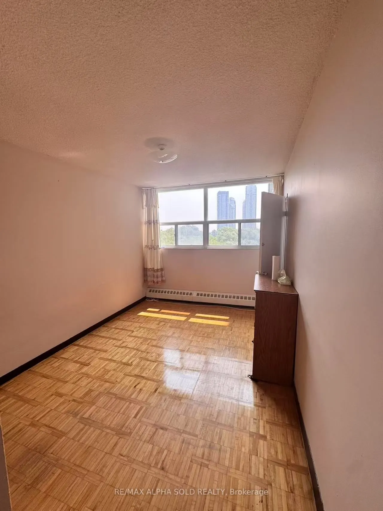 4091 Sheppard Avenue, #407