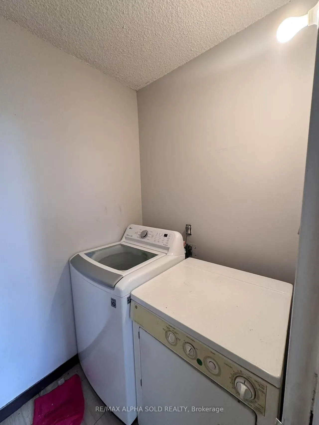 4091 Sheppard Avenue, #407