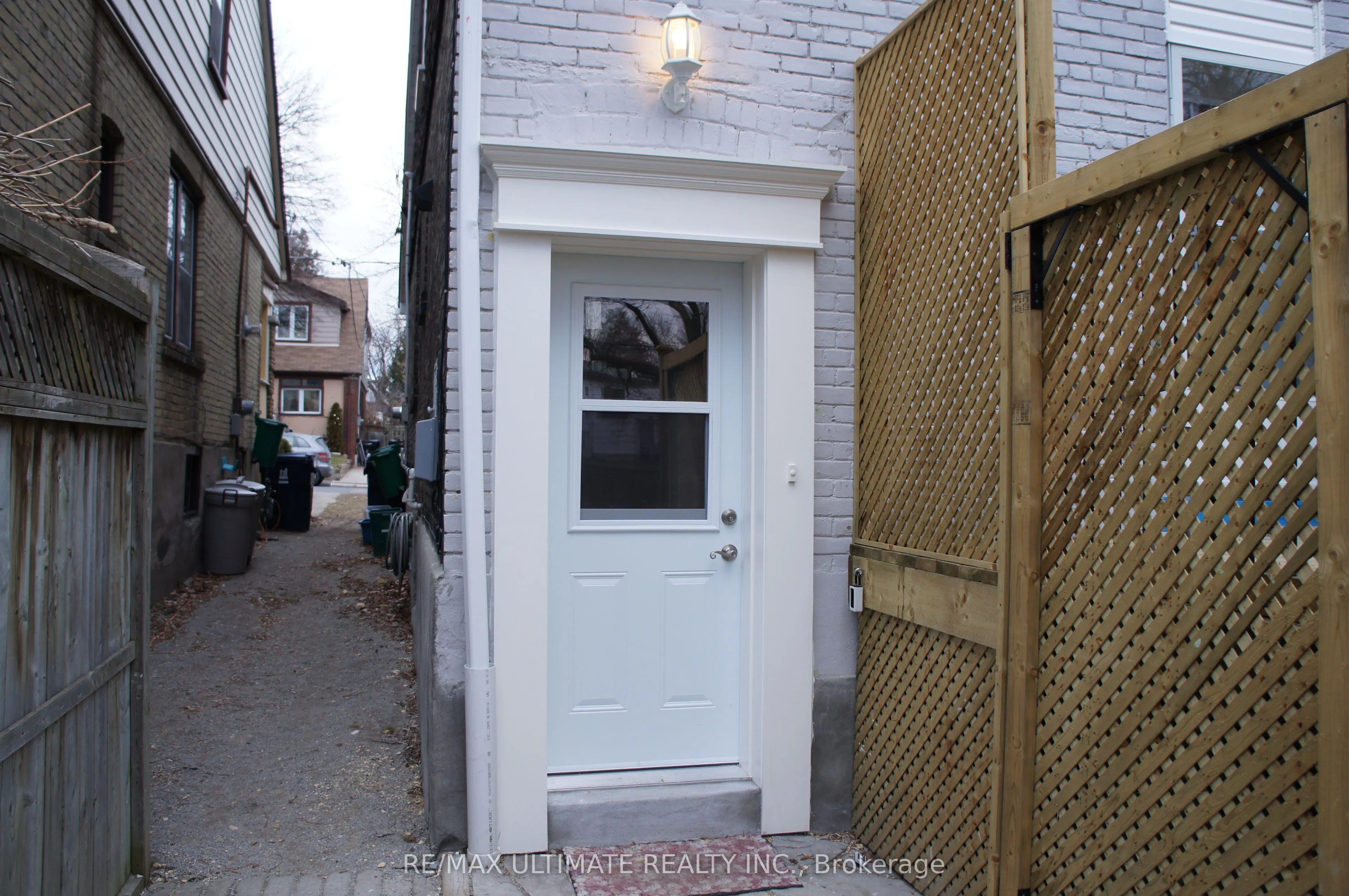 164 Kingsmount Park Road, #Basement