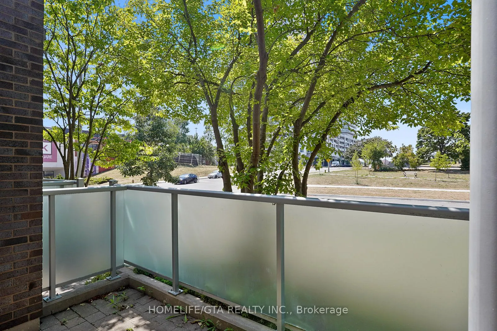 330 Village Green Square, #TH45