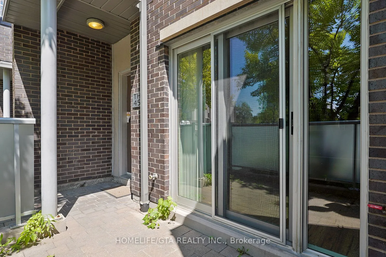330 Village Green Square, #TH45
