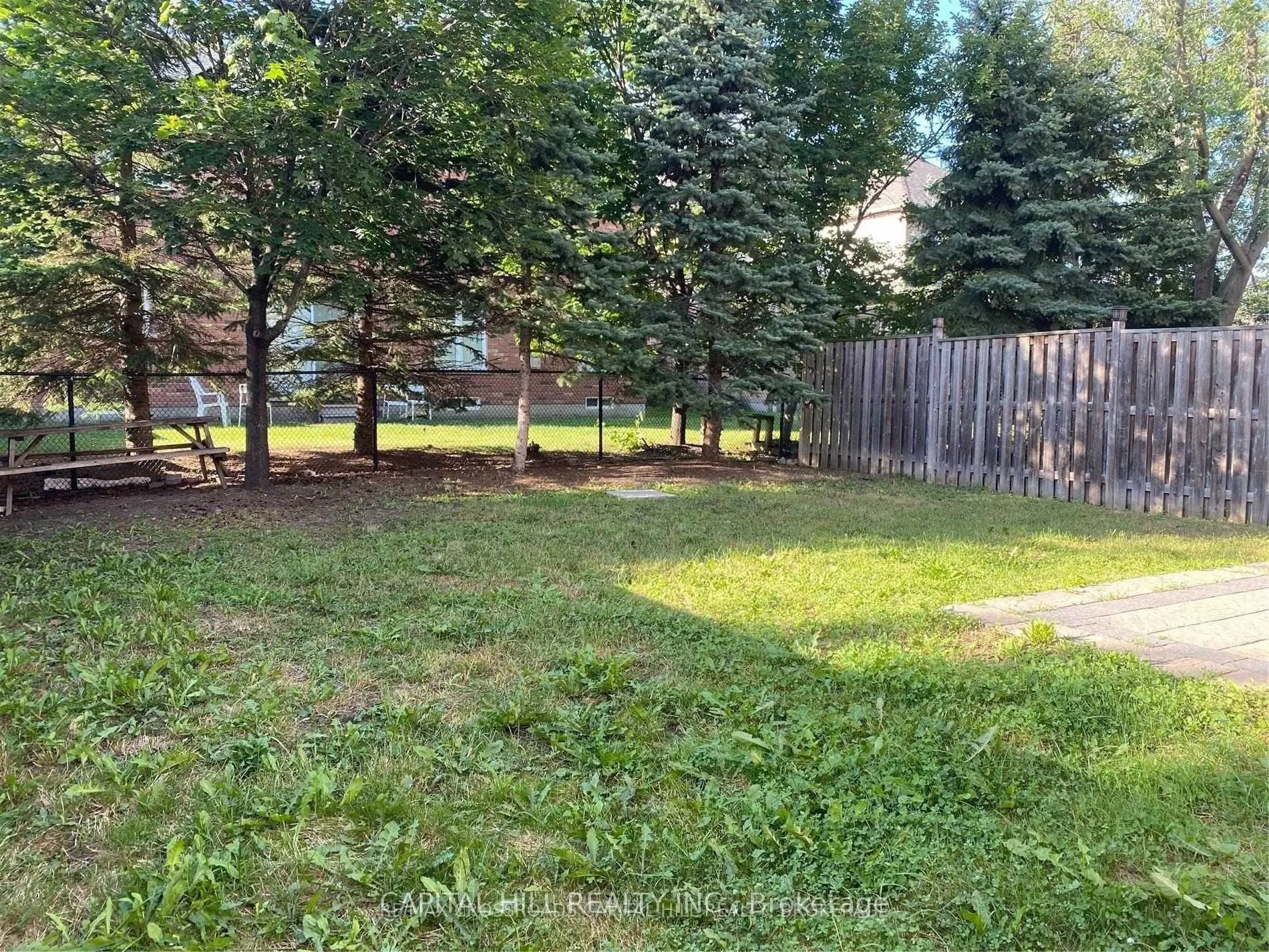 75 Armitage Crescent