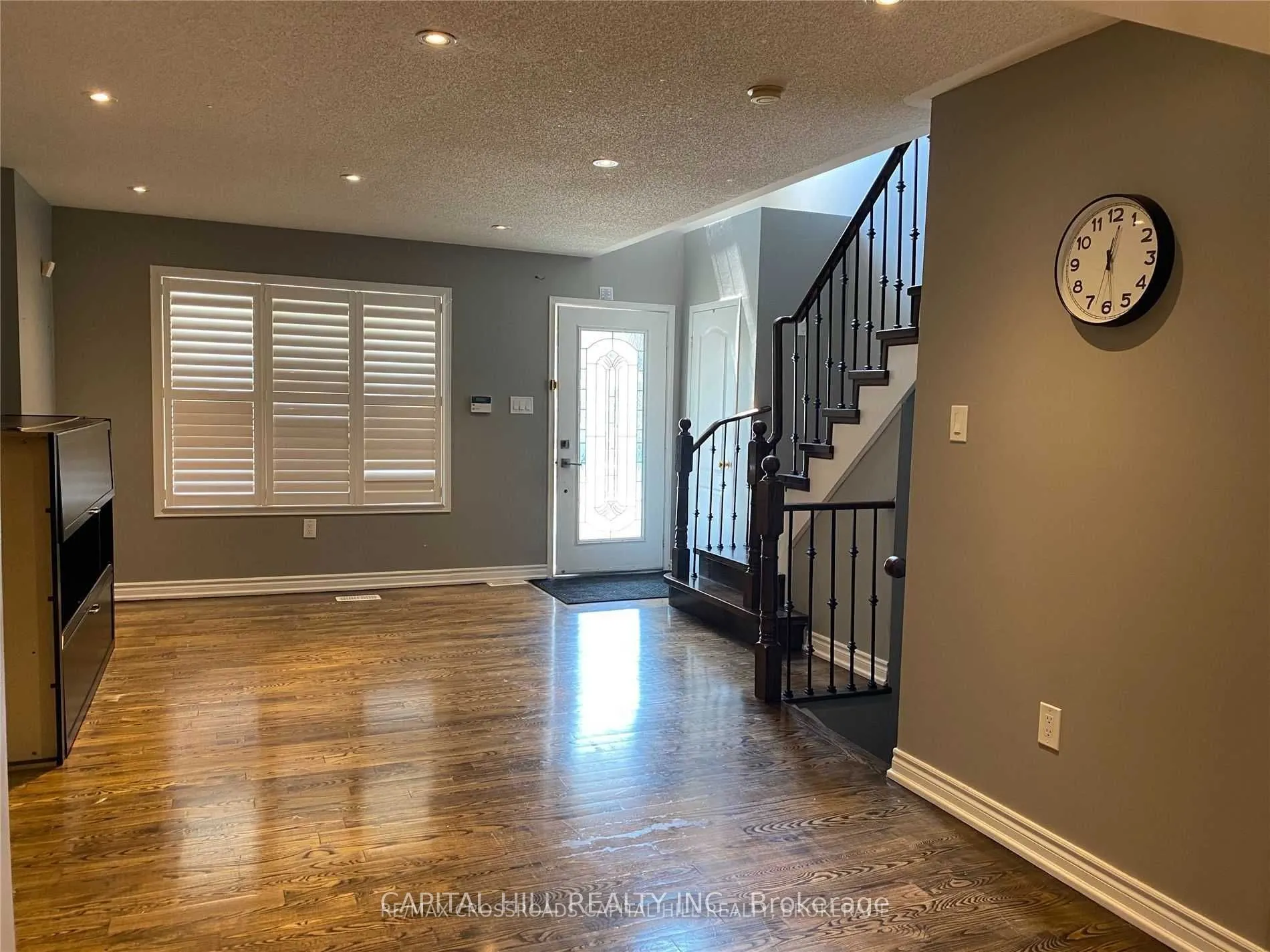 75 Armitage Crescent
