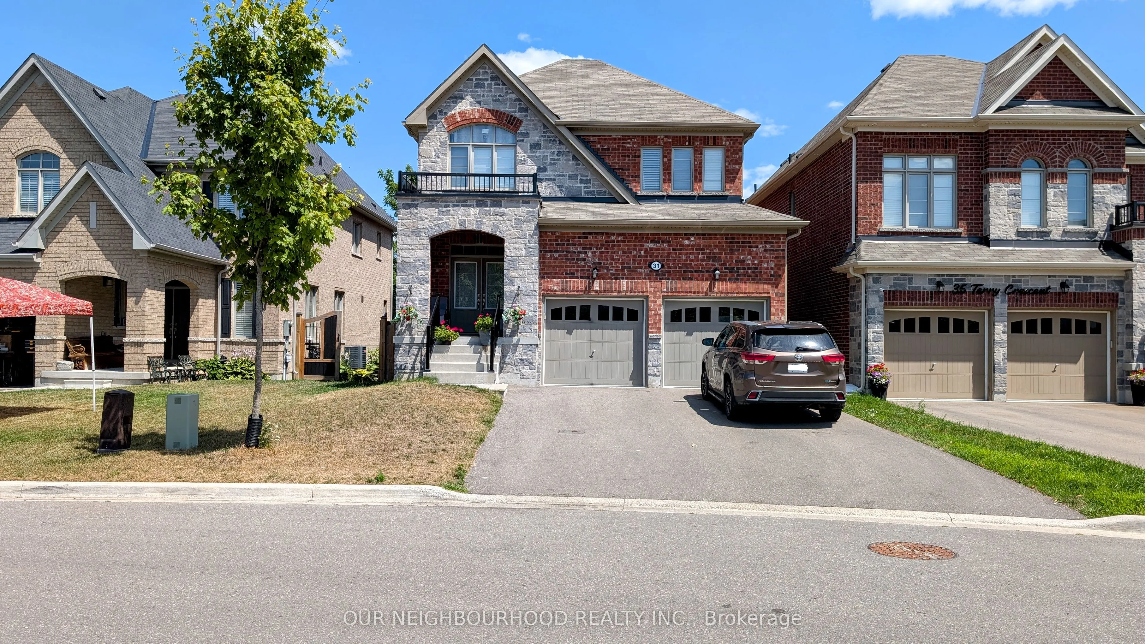 31 Terry Crescent, #Lower