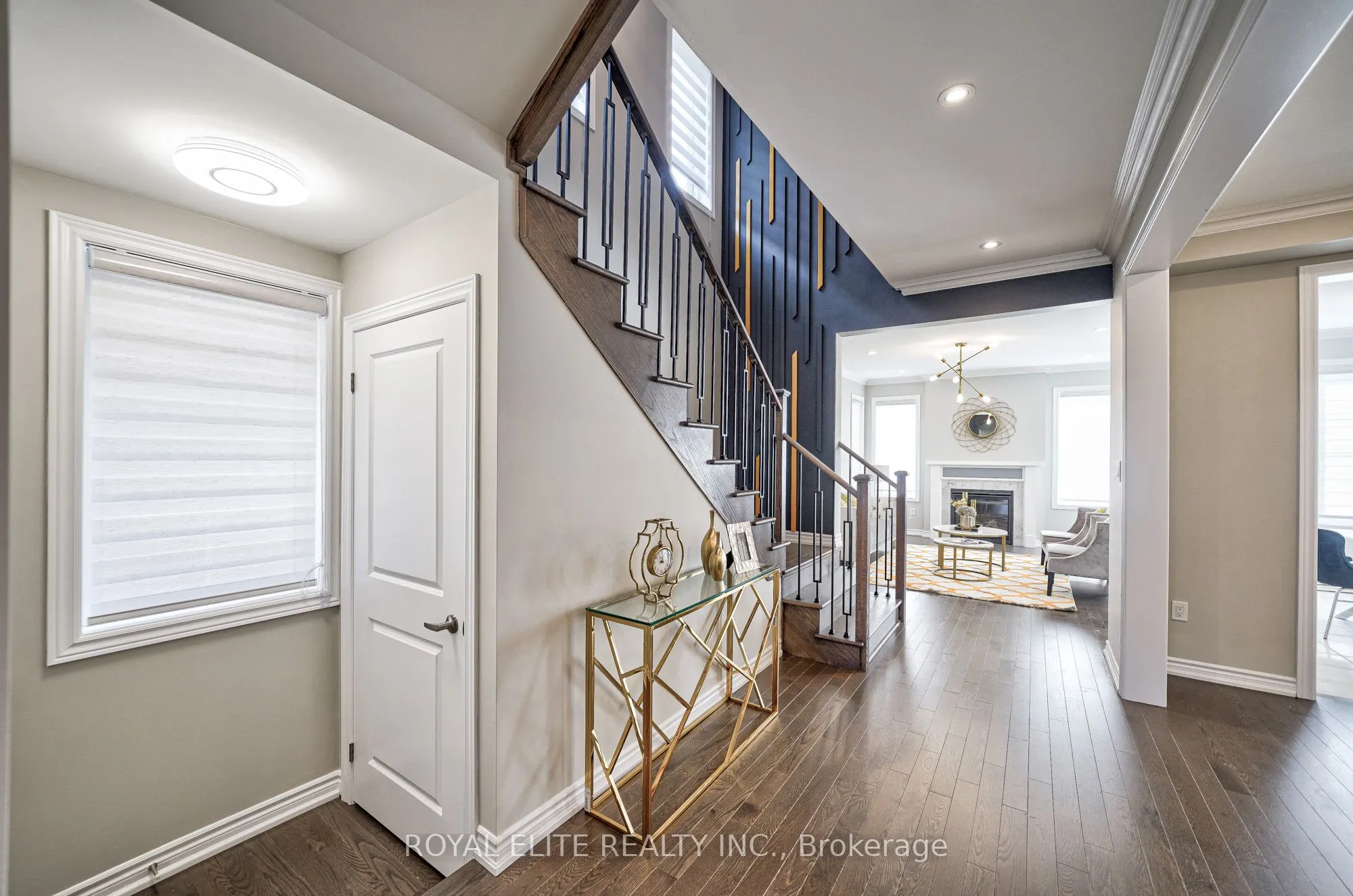 10 Capstan Court