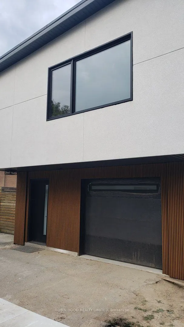44 Somerdale Square, #Upper