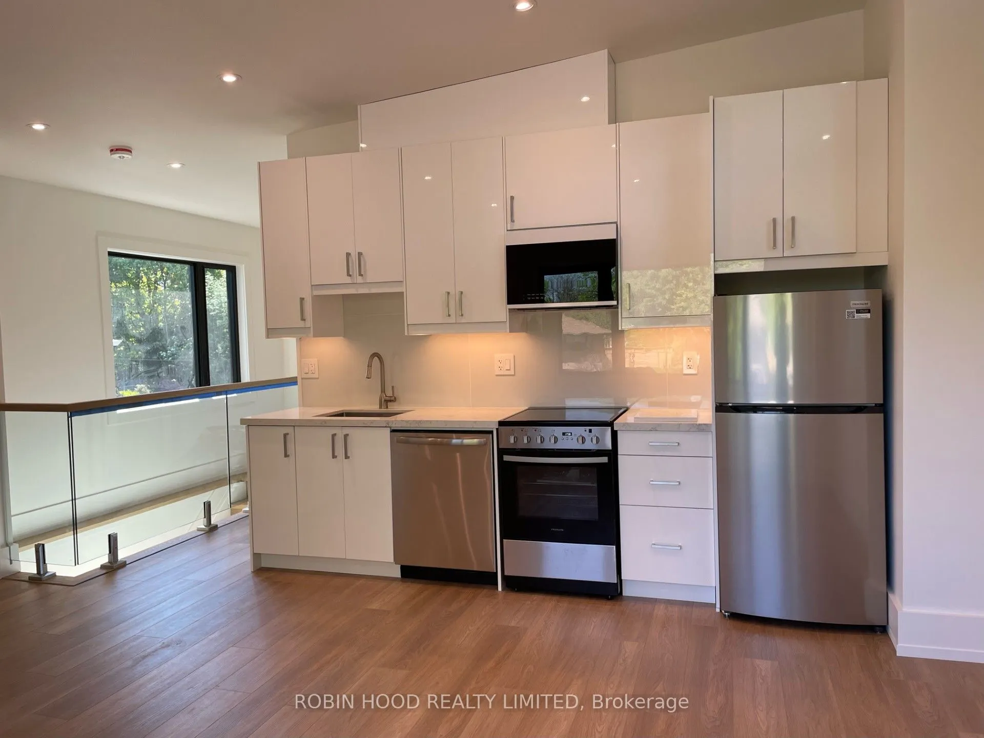 44 Somerdale Square, #Upper
