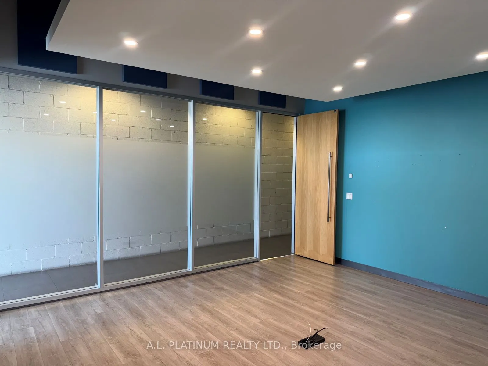 2721 Markham Road, #10,11,12