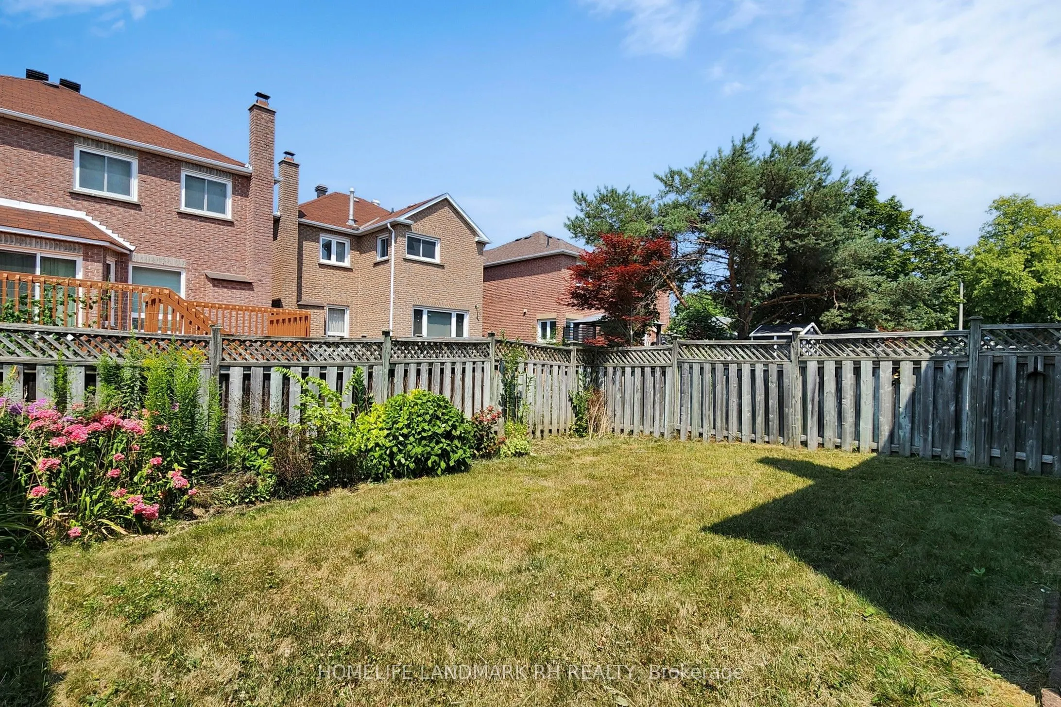 6 Audrelane Court