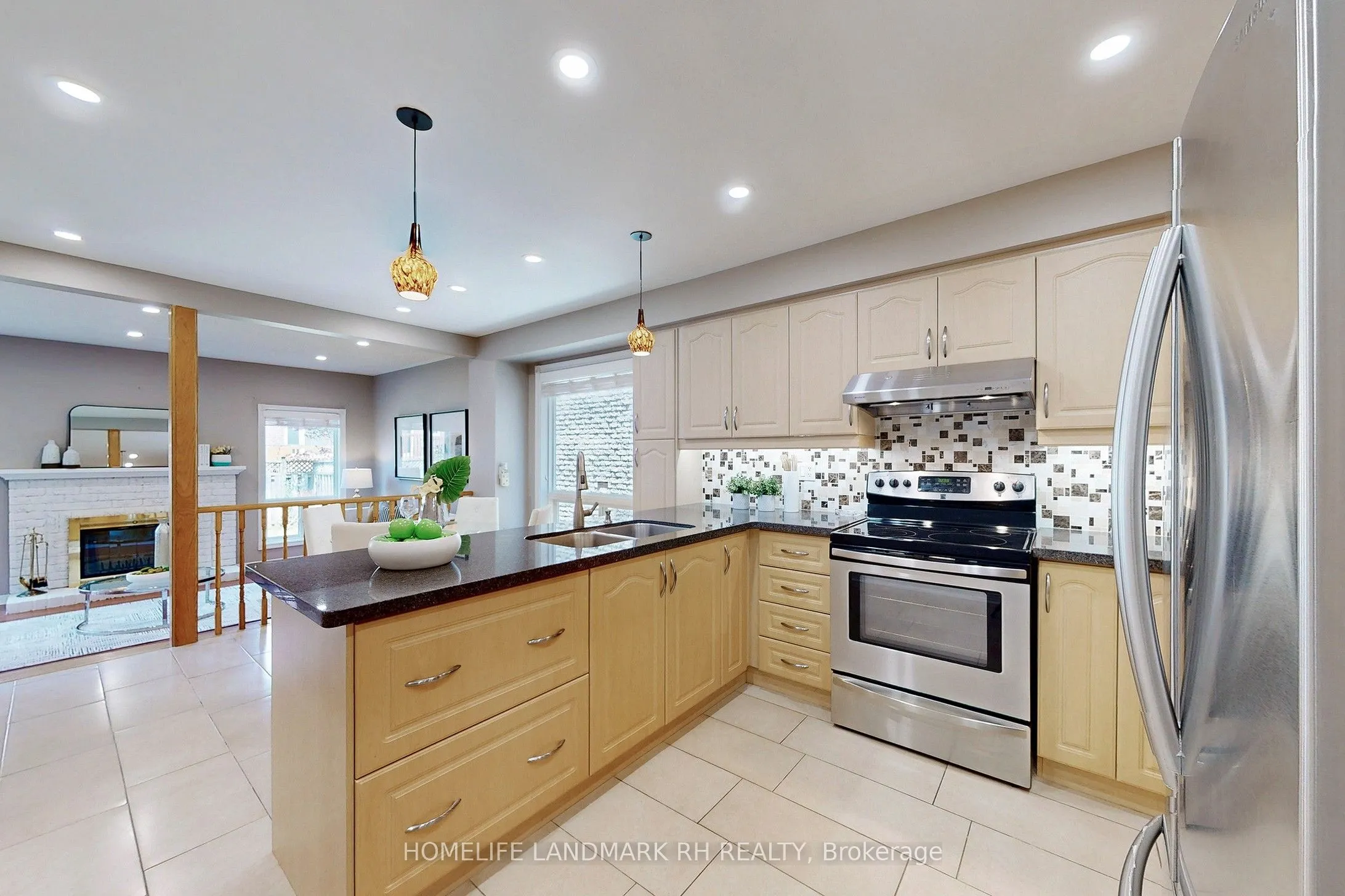 6 Audrelane Court