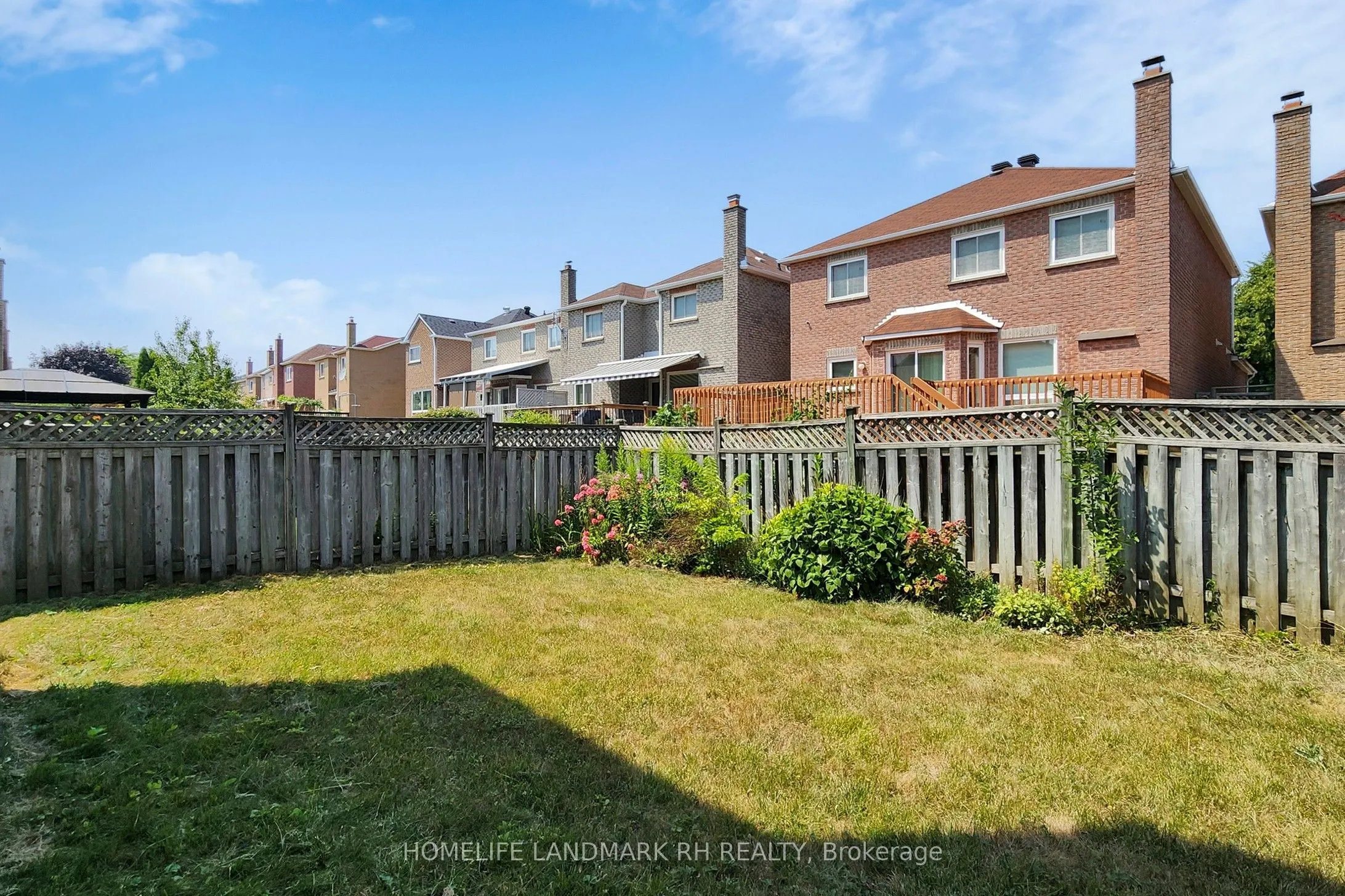 6 Audrelane Court