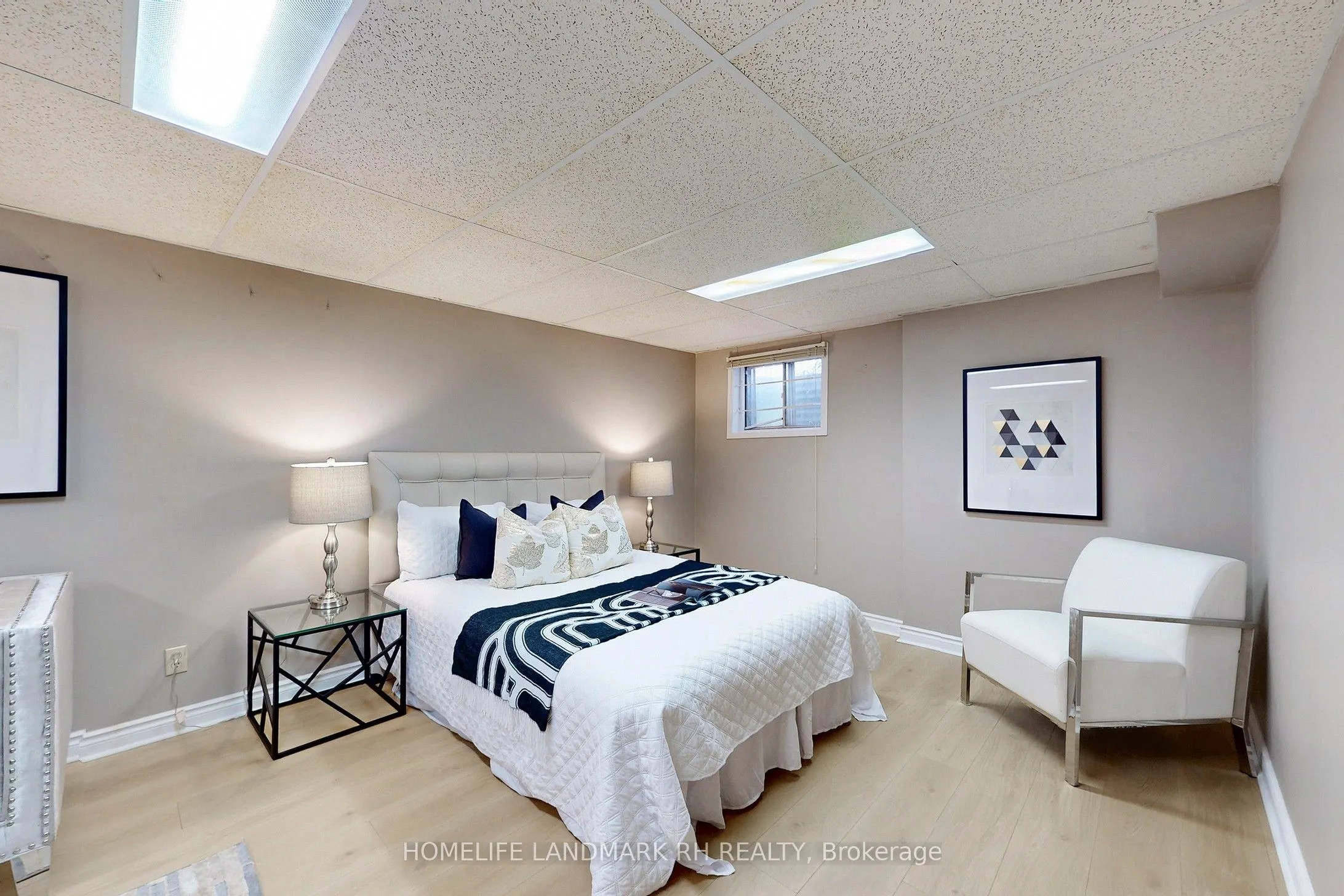 6 Audrelane Court