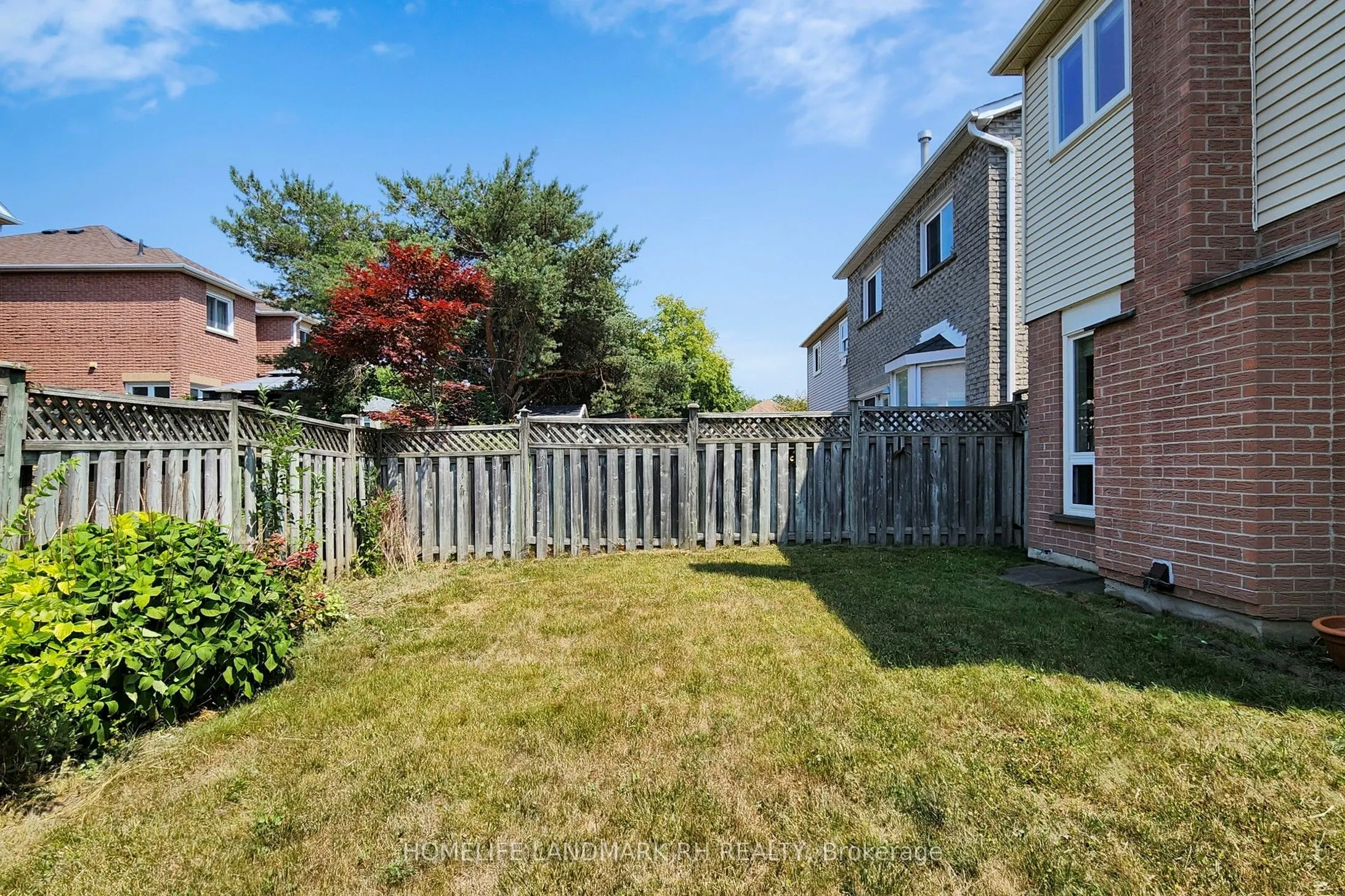 6 Audrelane Court