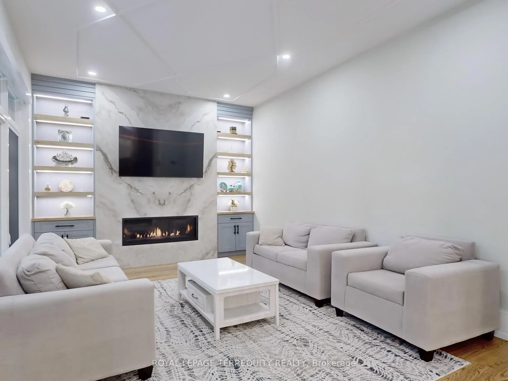 87 Cliffcrest Drive