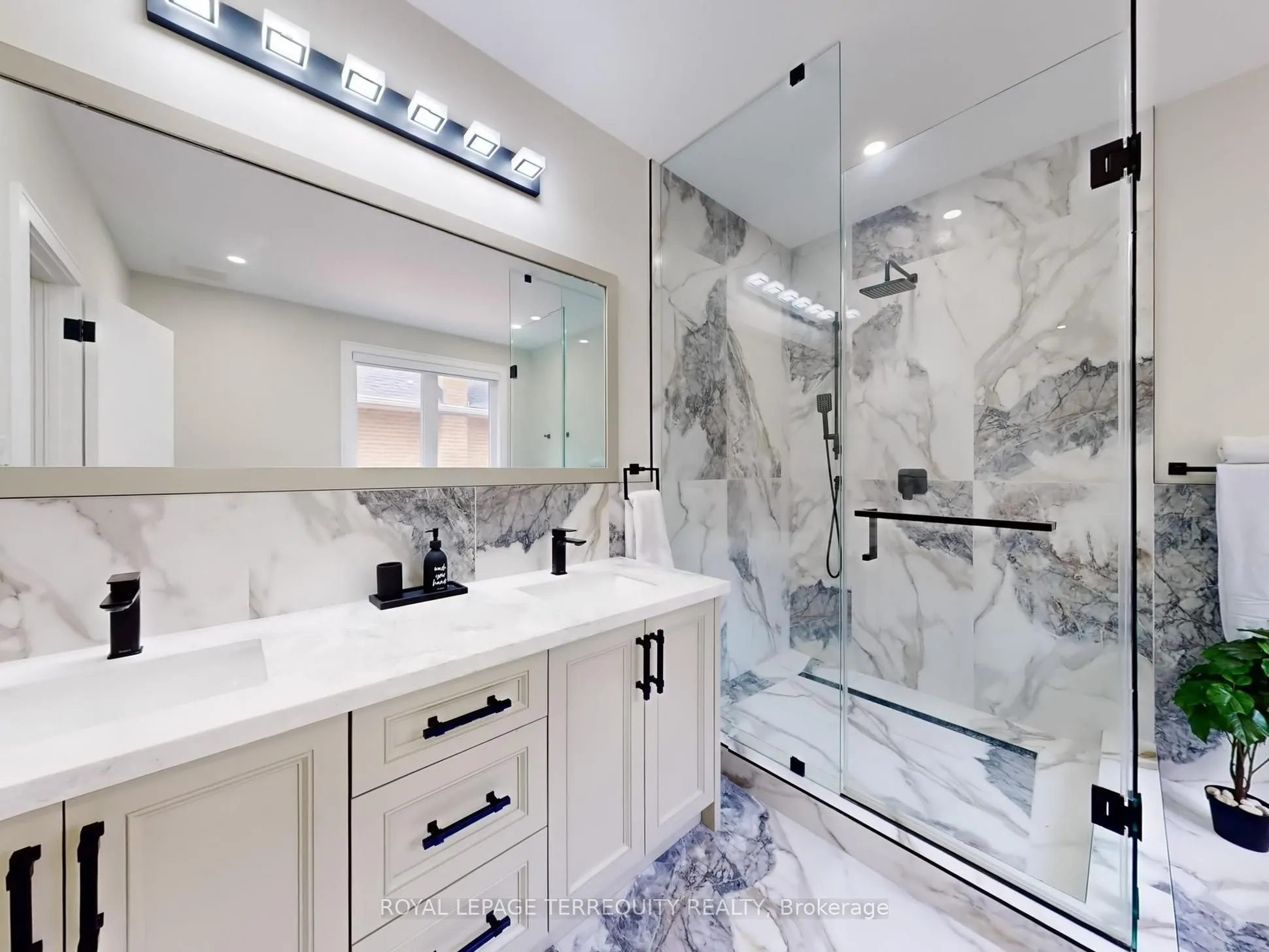 87 Cliffcrest Drive