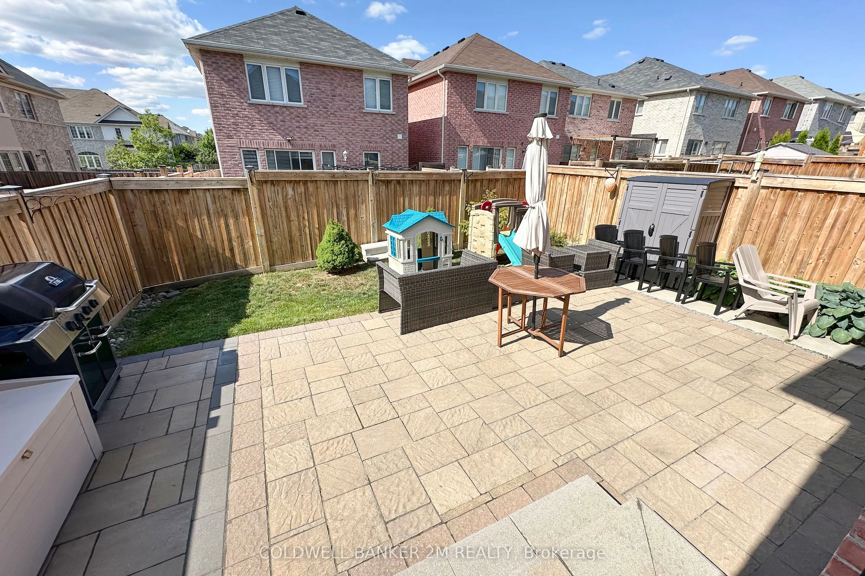2 Hornett Way
