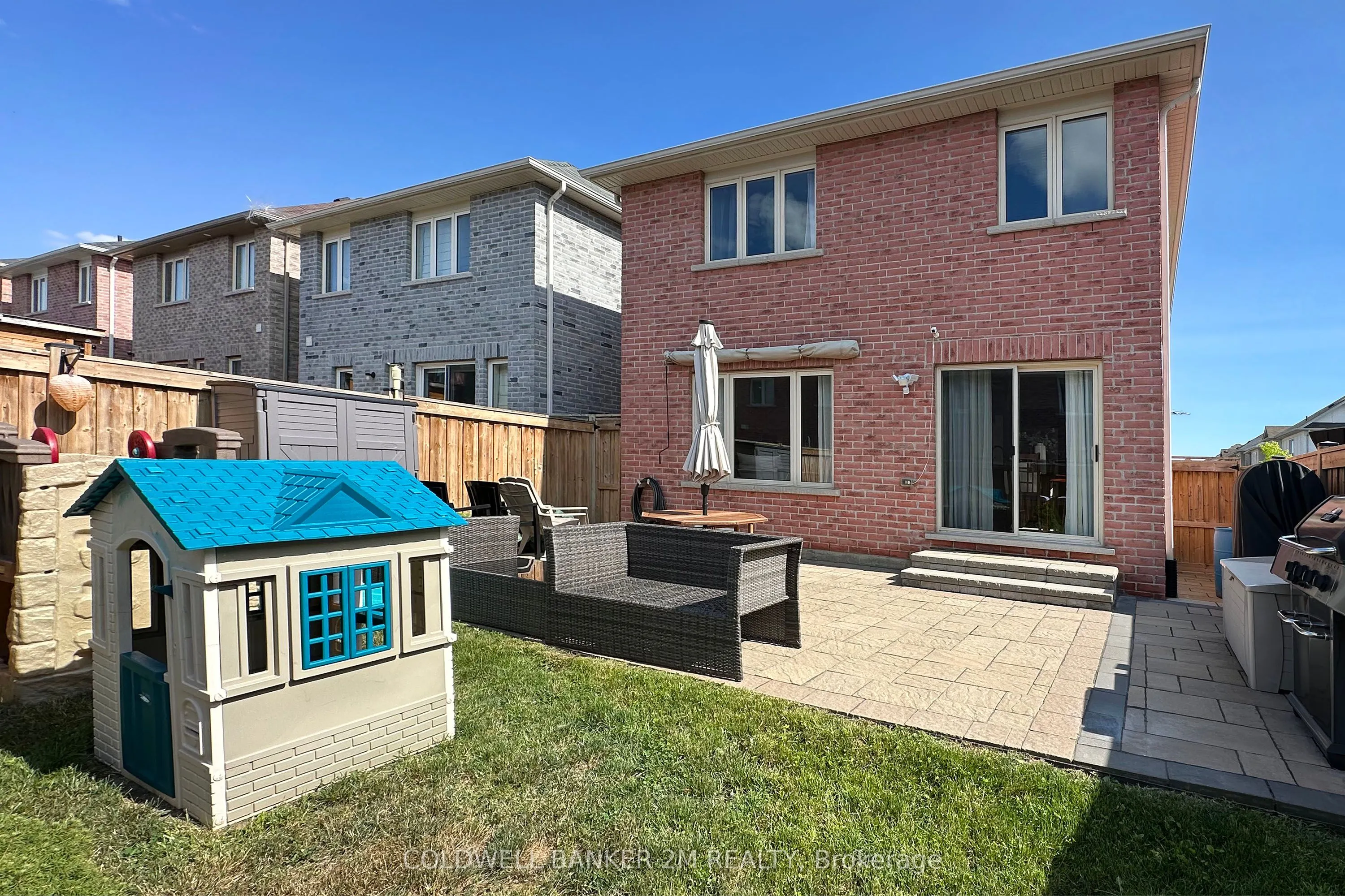 2 Hornett Way