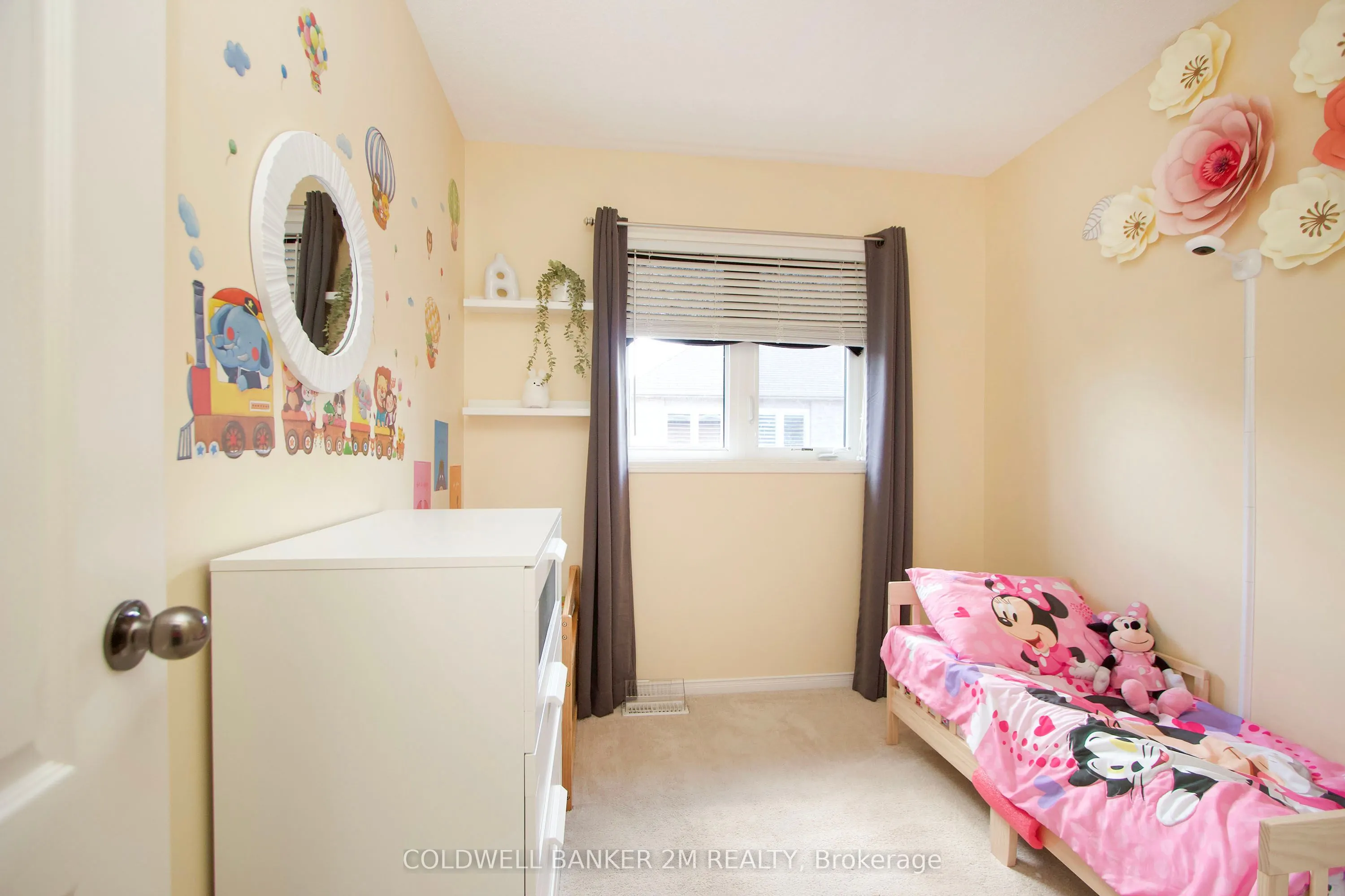 2 Hornett Way