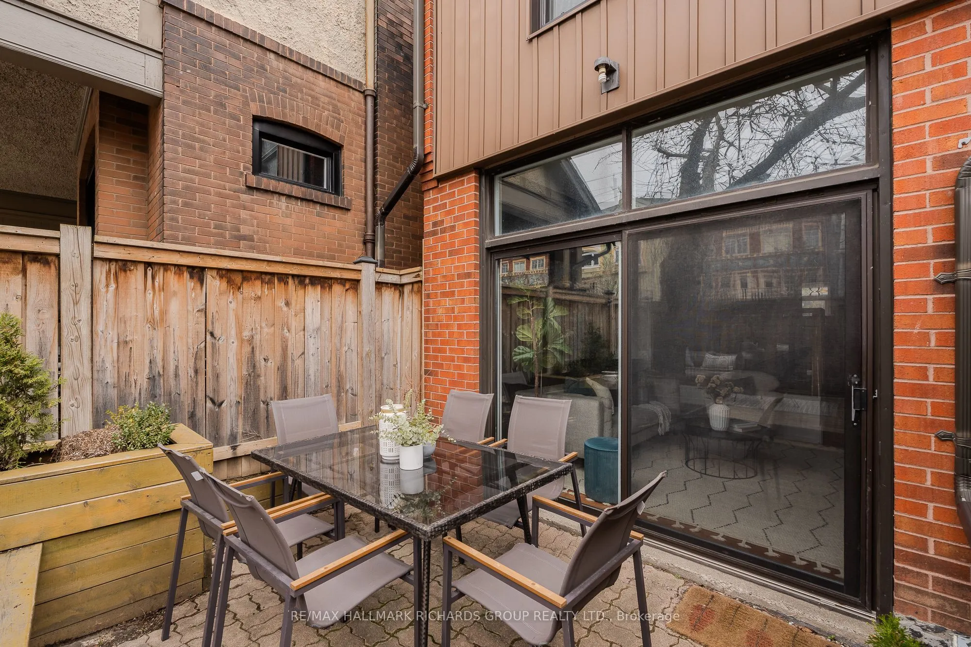 10 Buller Avenue, #TH11