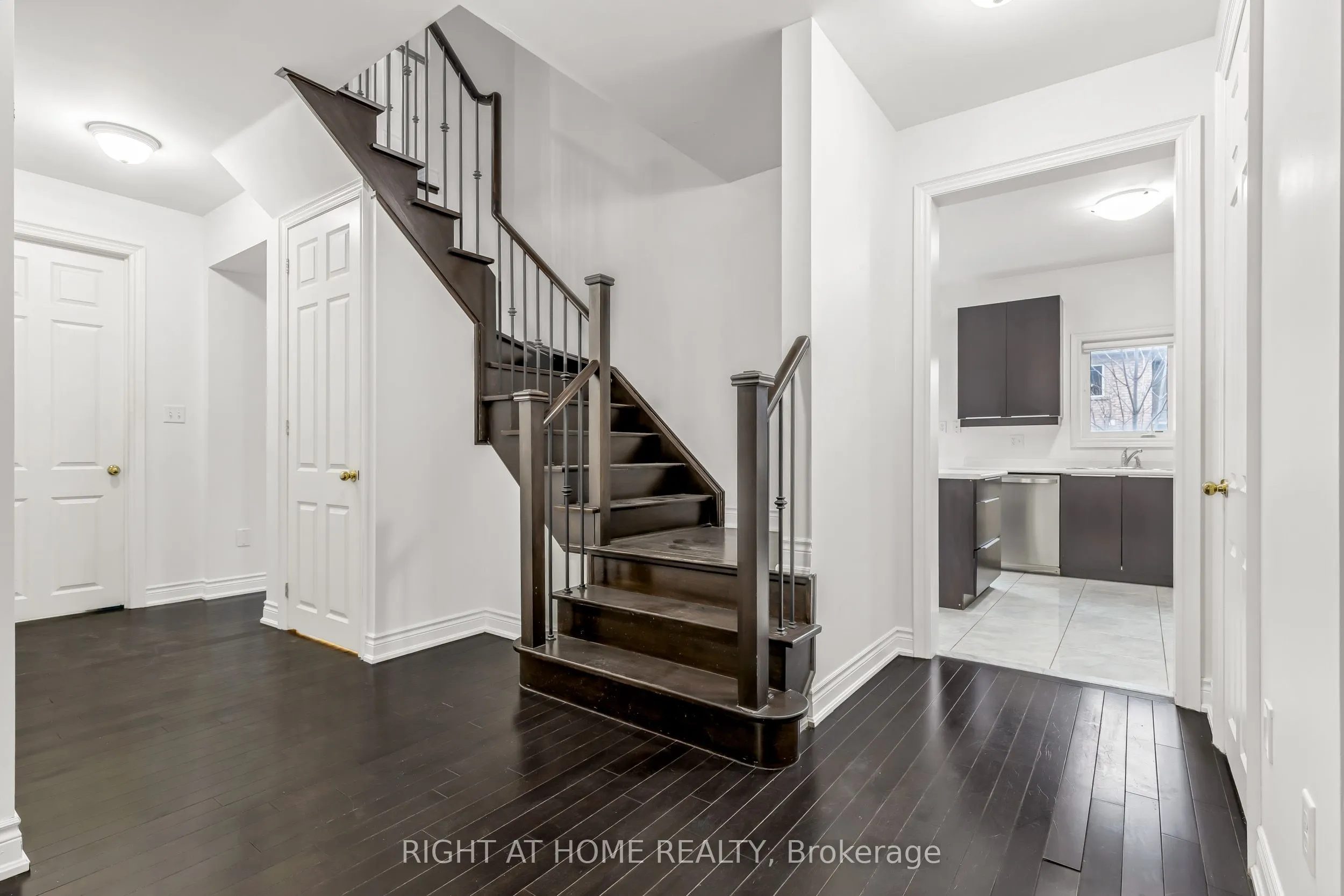 5 Oswell Drive, #Main
