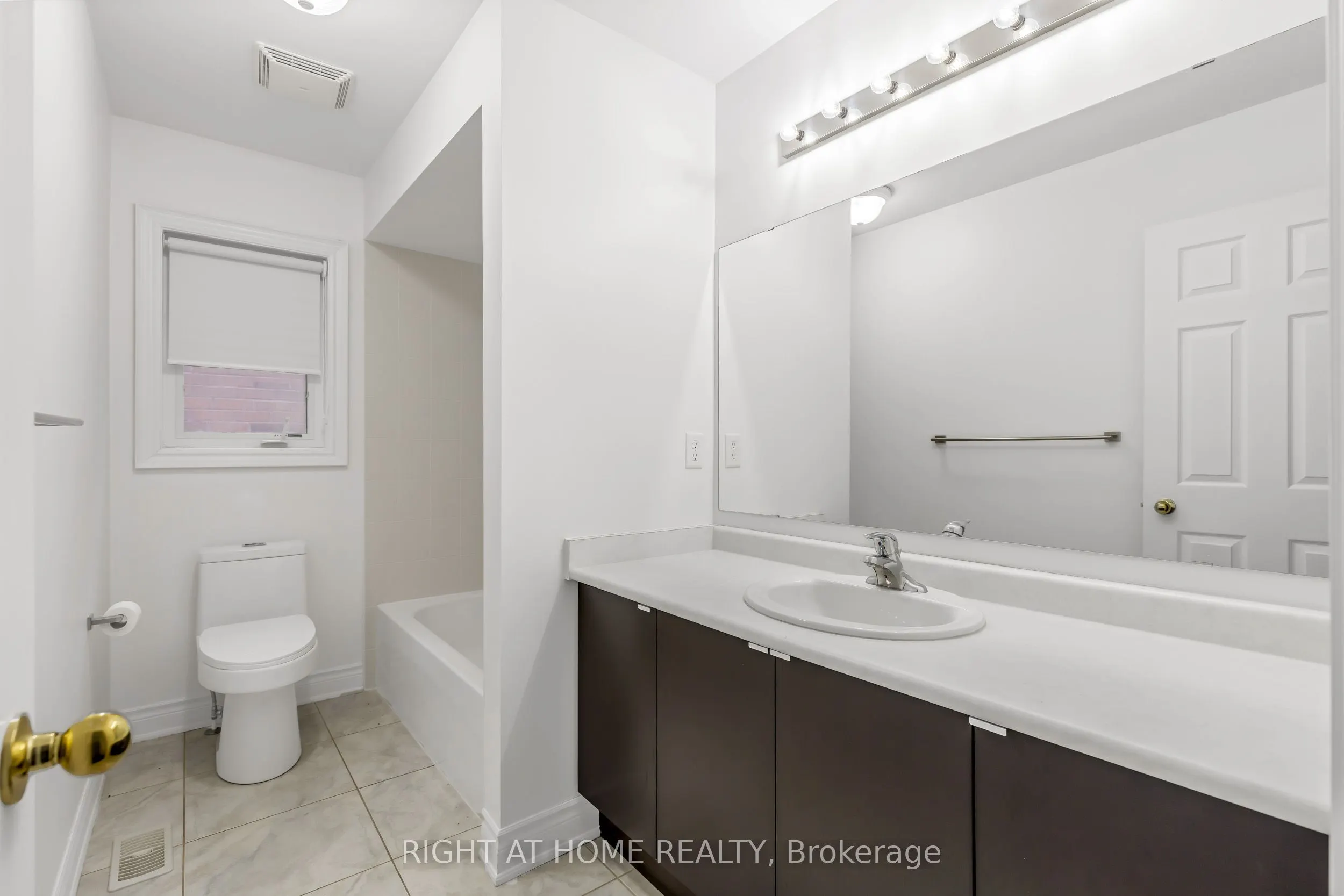 5 Oswell Drive, #Main