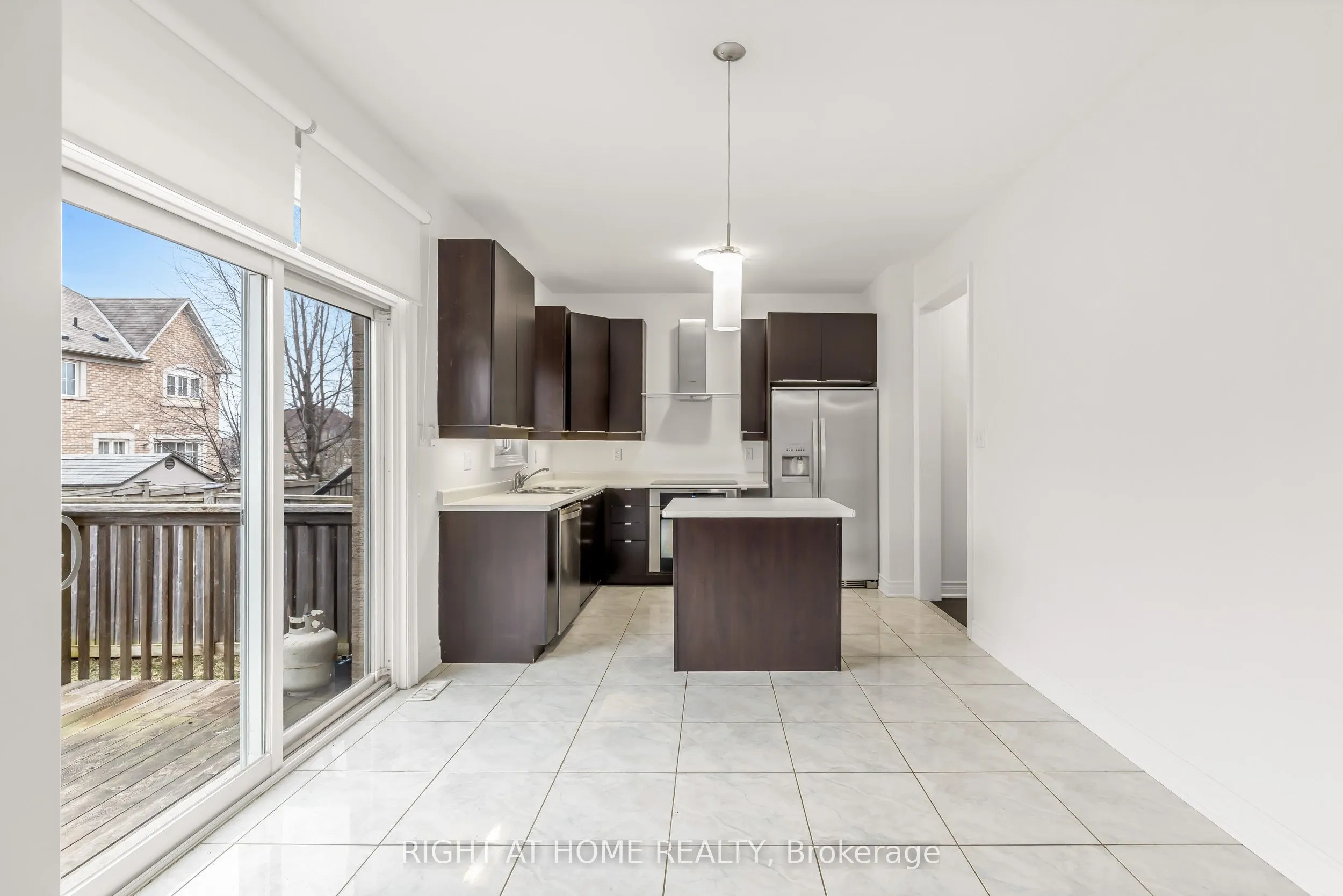 5 Oswell Drive, #Main