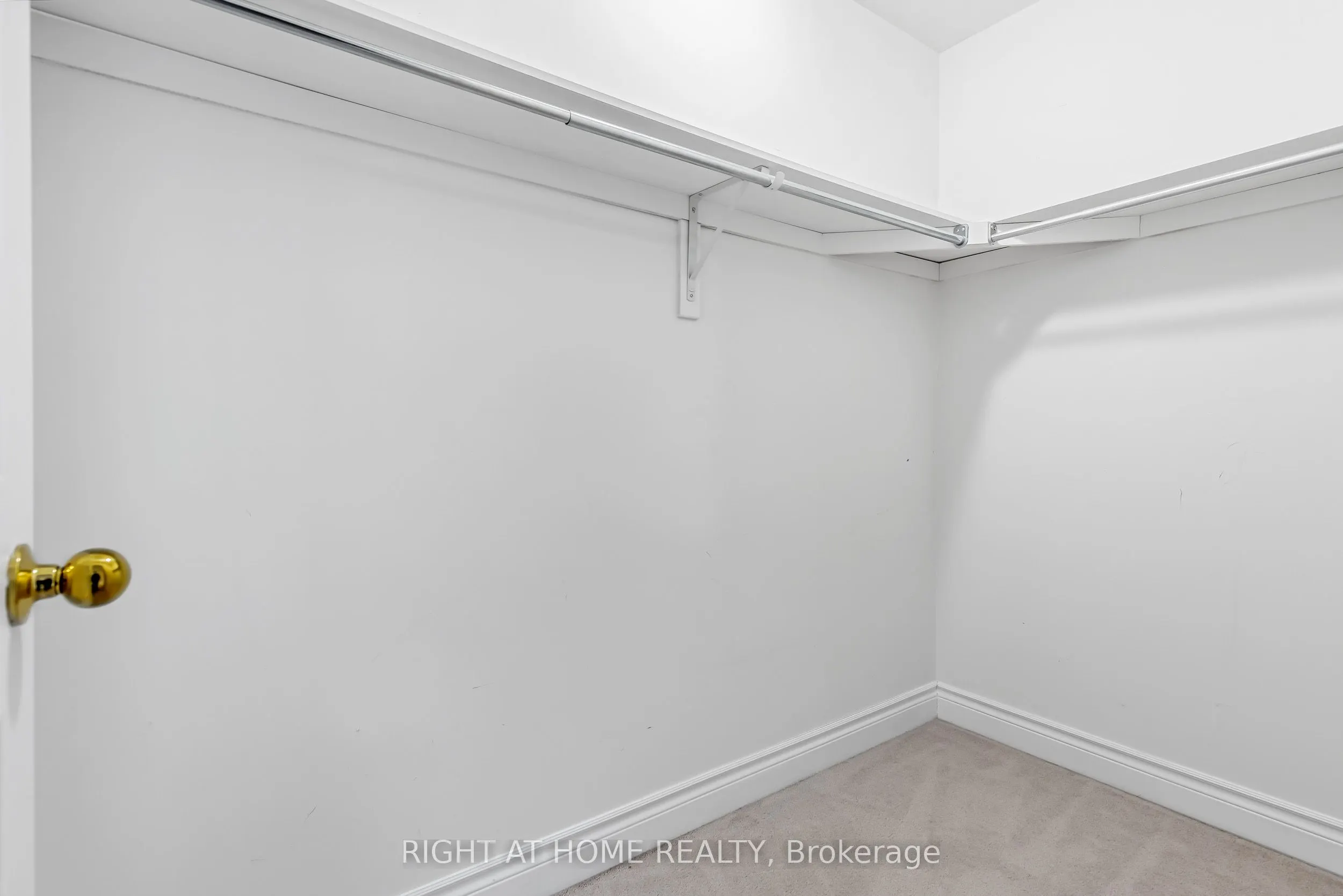 5 Oswell Drive, #Main