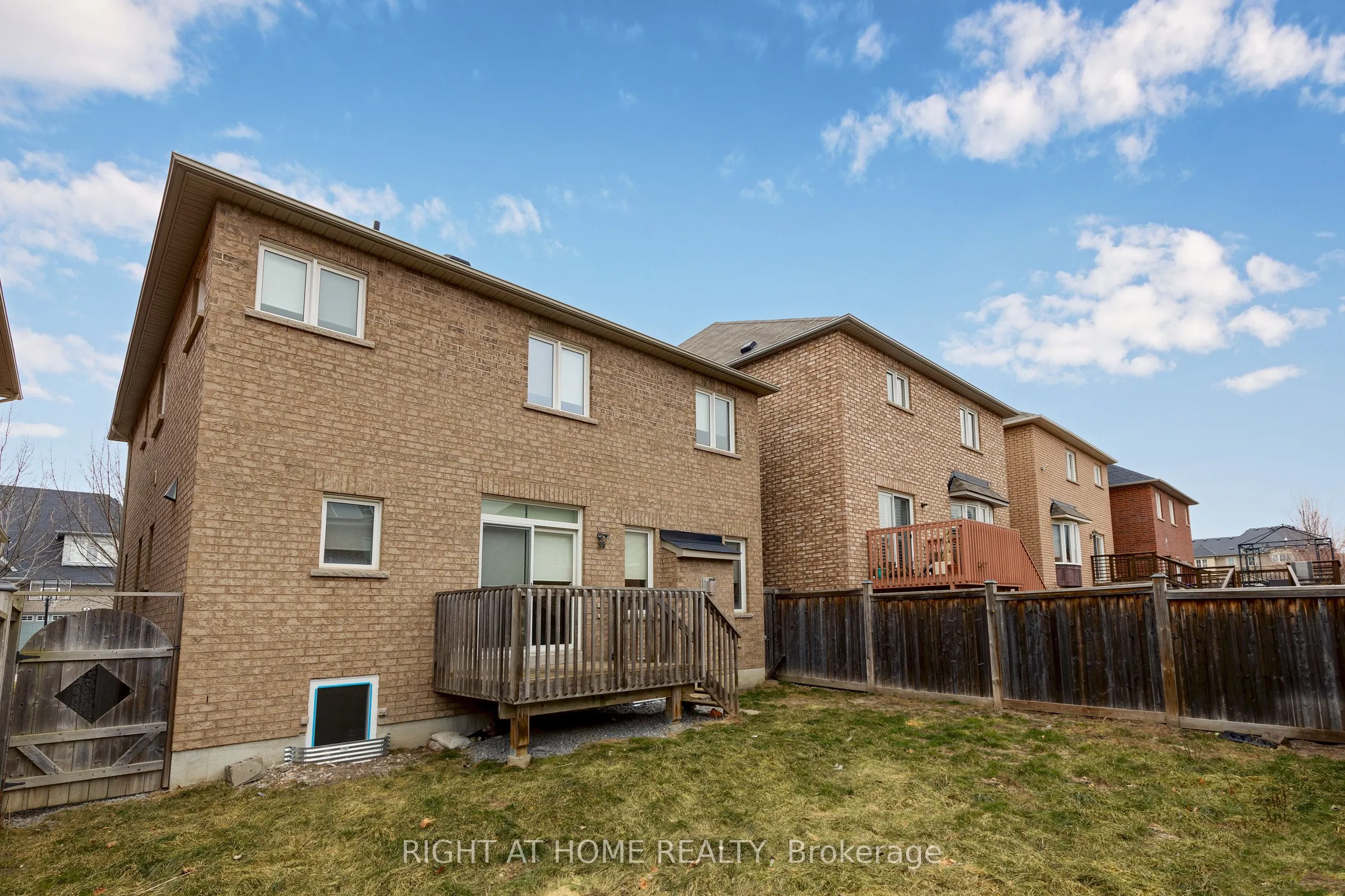 5 Oswell Drive, #Main