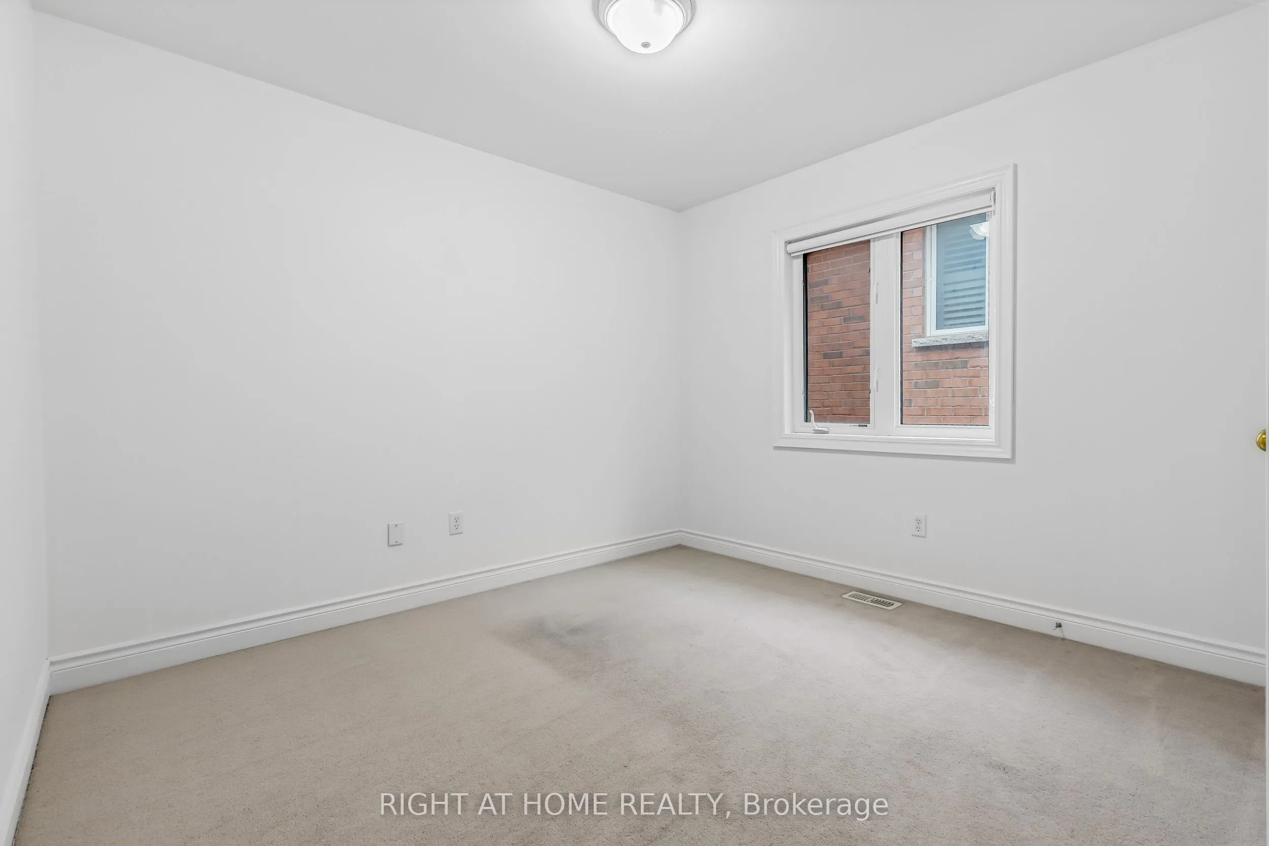 5 Oswell Drive, #Main