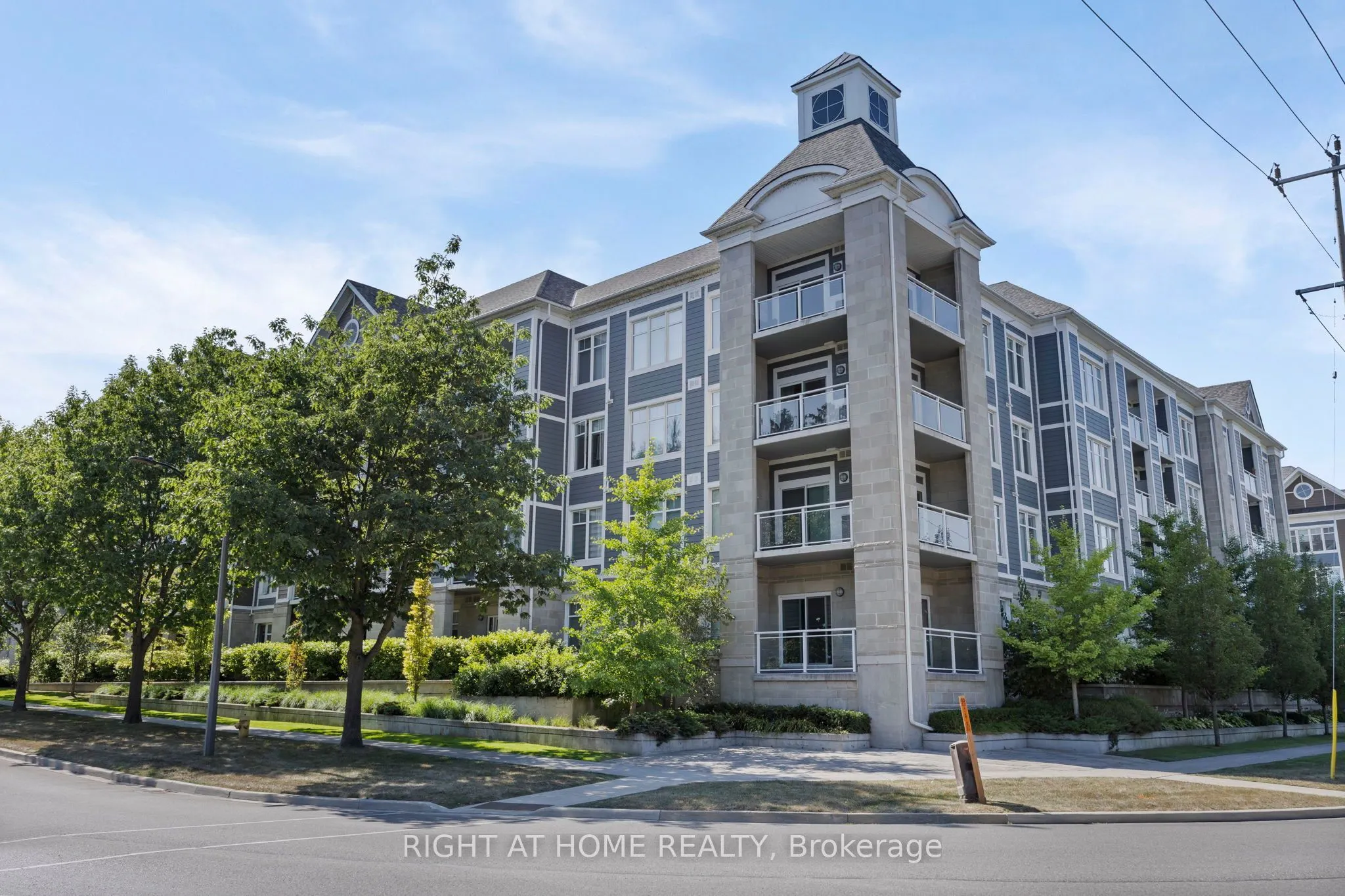 680 Gordon Street, #412