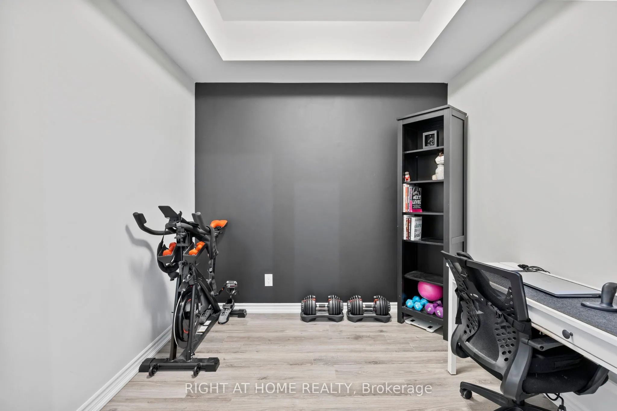 680 Gordon Street, #412