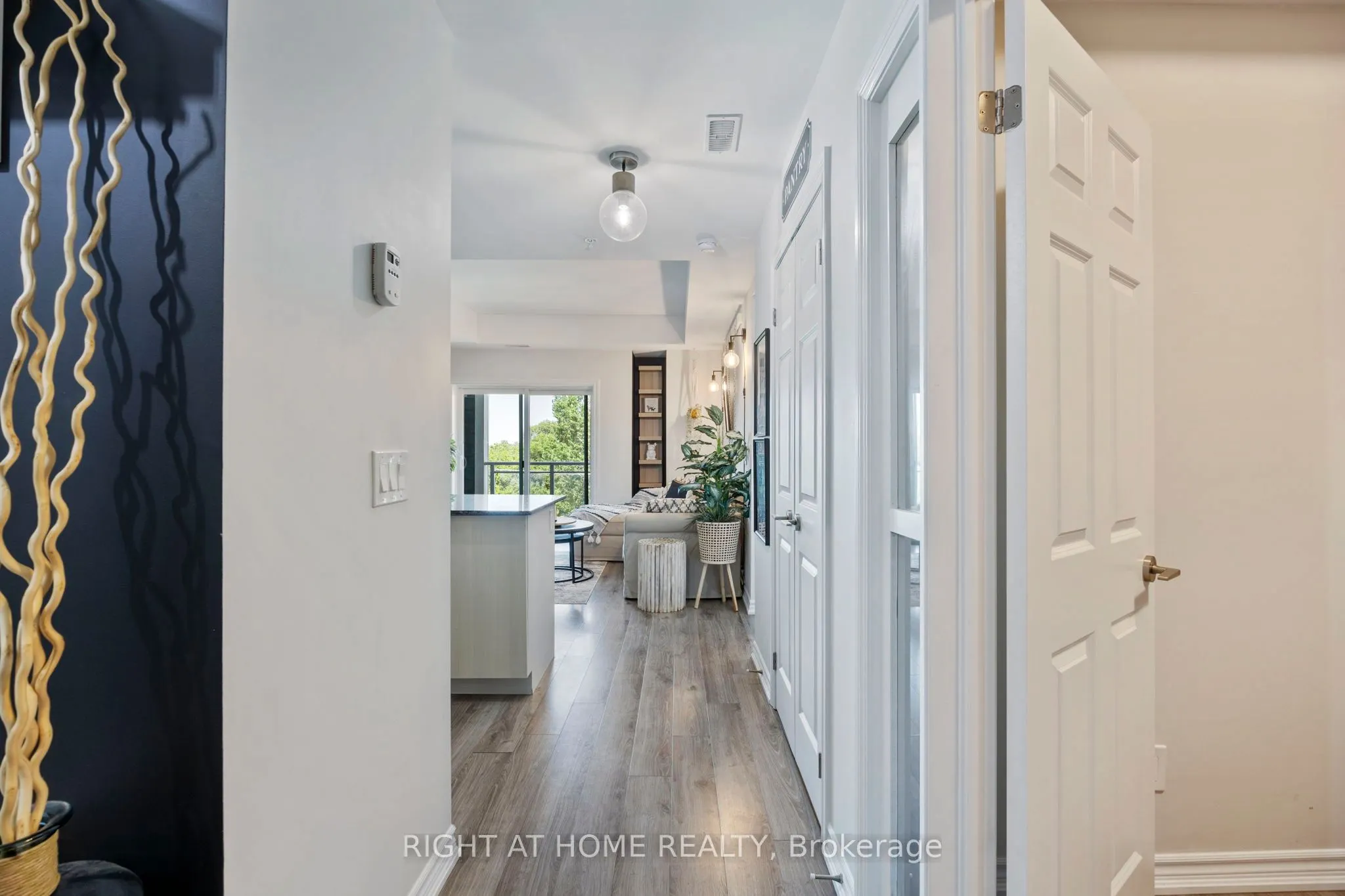 680 Gordon Street, #412
