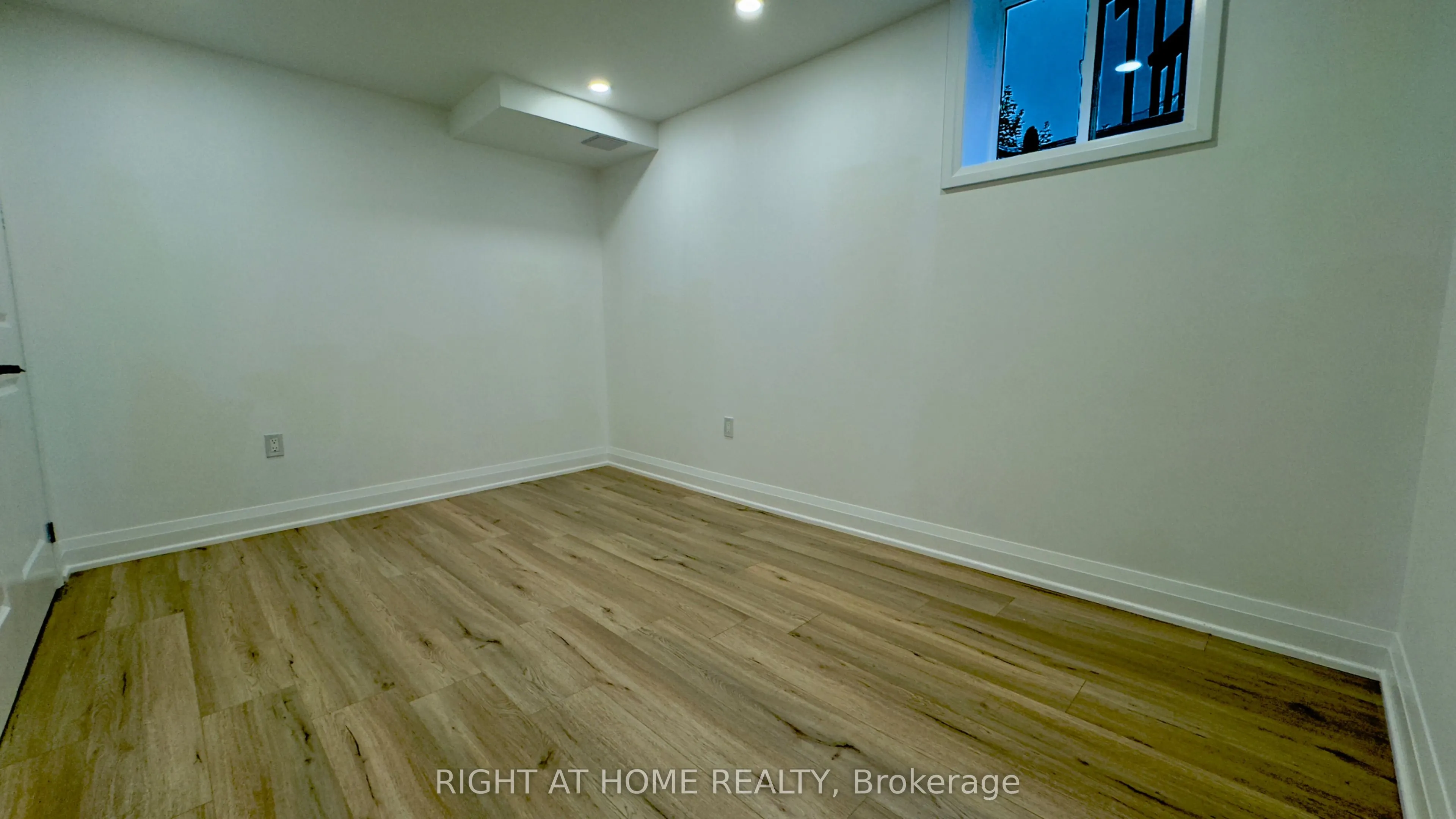 5 Oswell Drive, #Bsmt