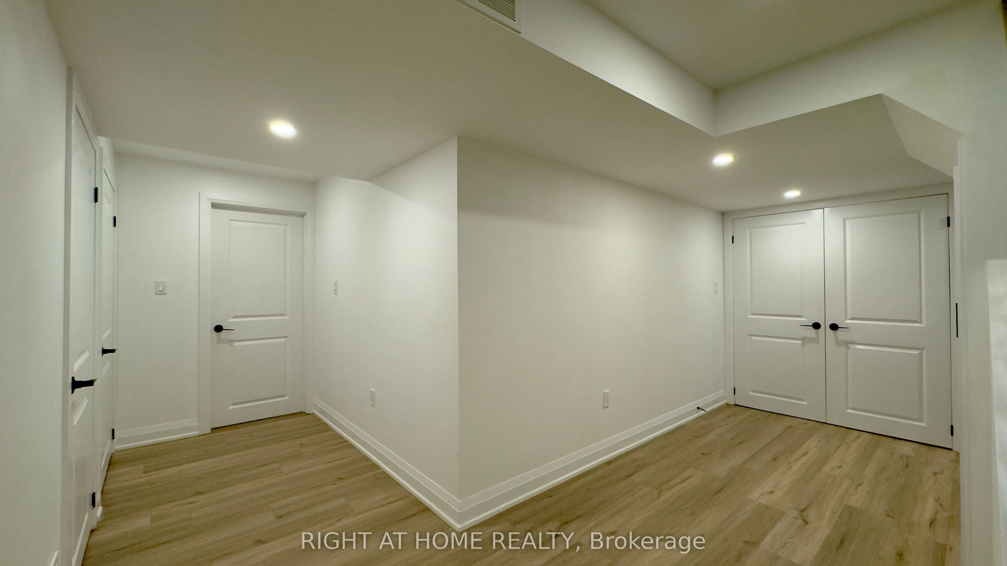 5 Oswell Drive, #Bsmt