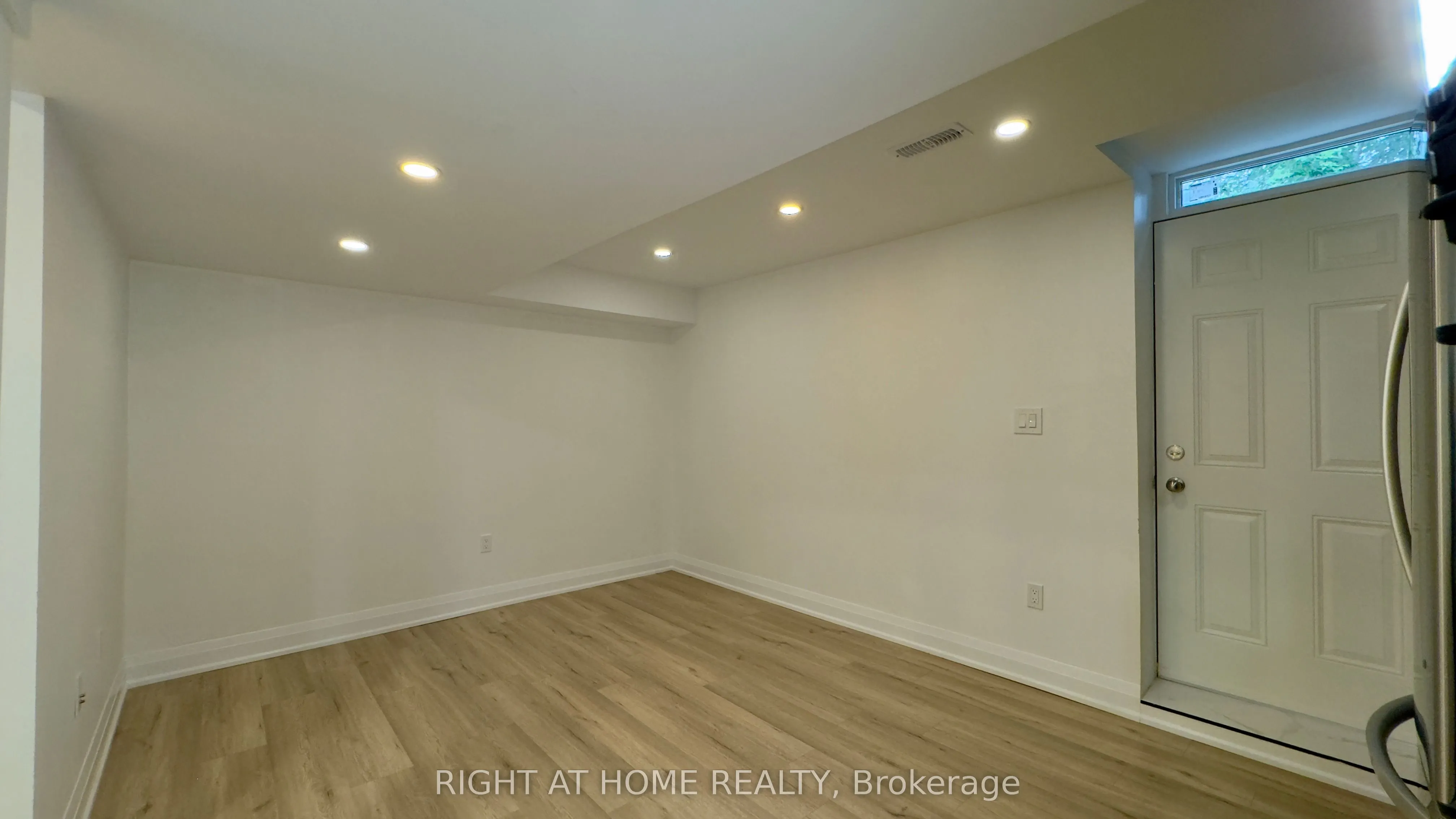 5 Oswell Drive, #Bsmt