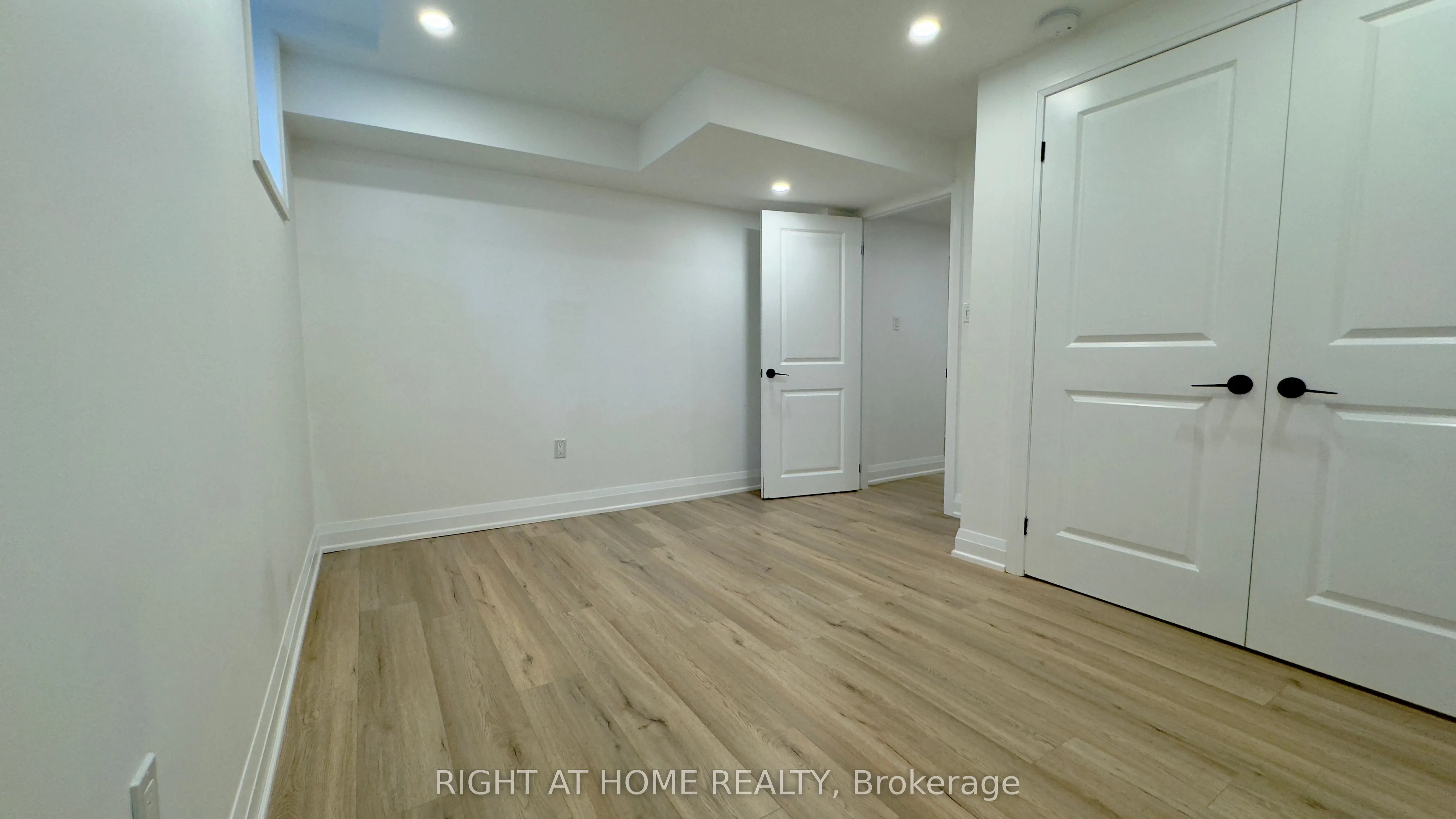 5 Oswell Drive, #Bsmt