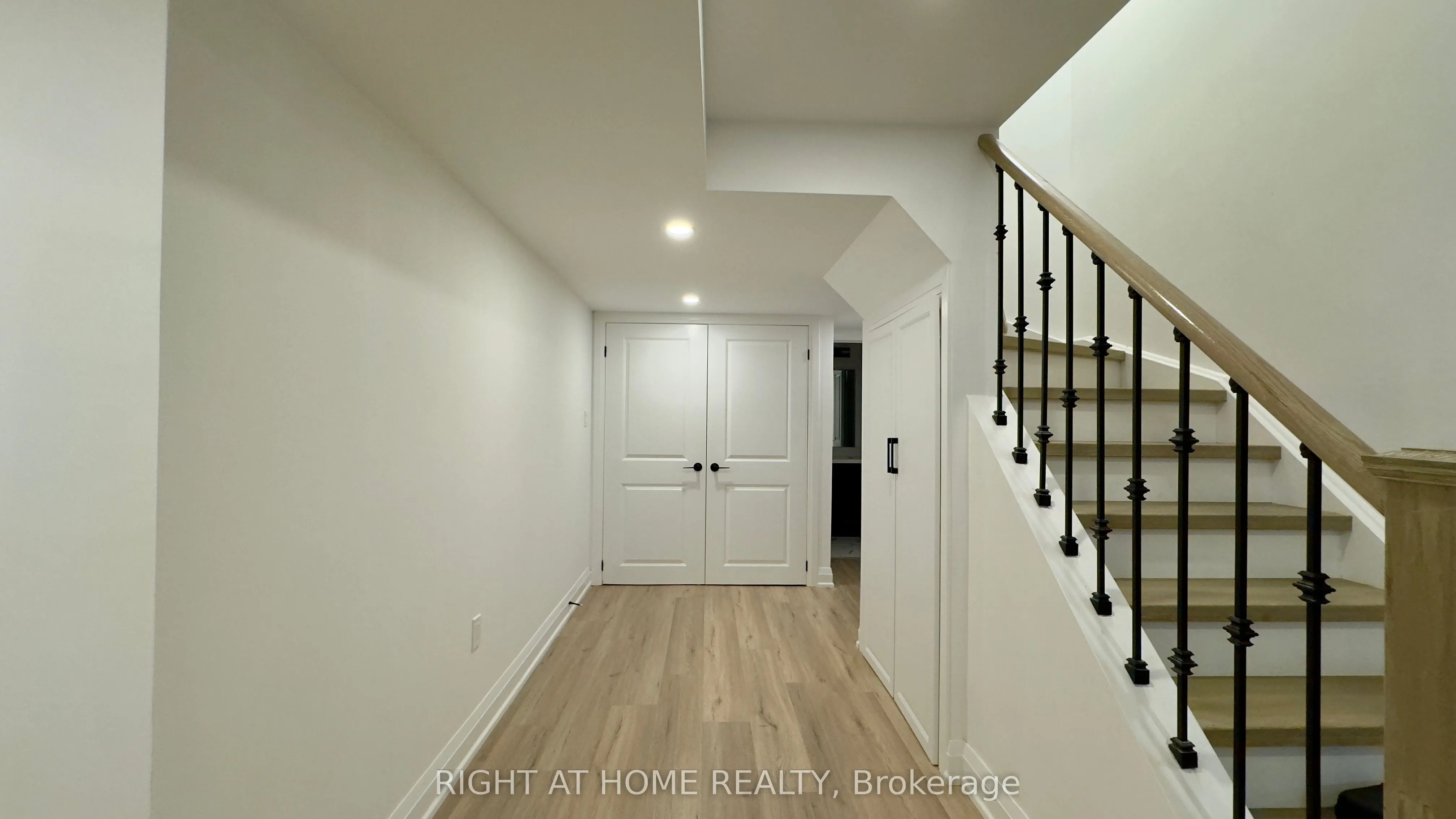 5 Oswell Drive, #Bsmt