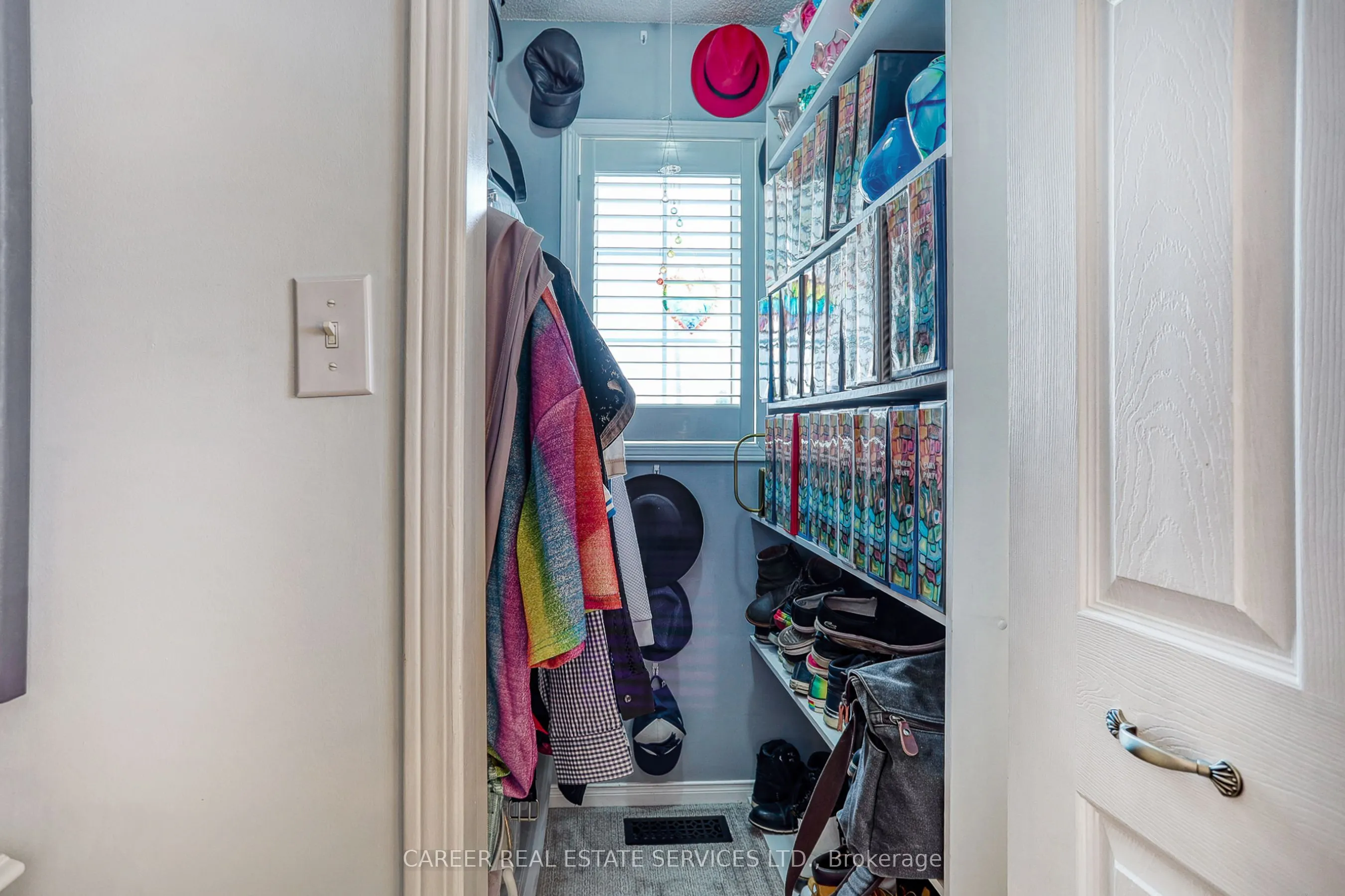 1091 Trail Valley Drive
